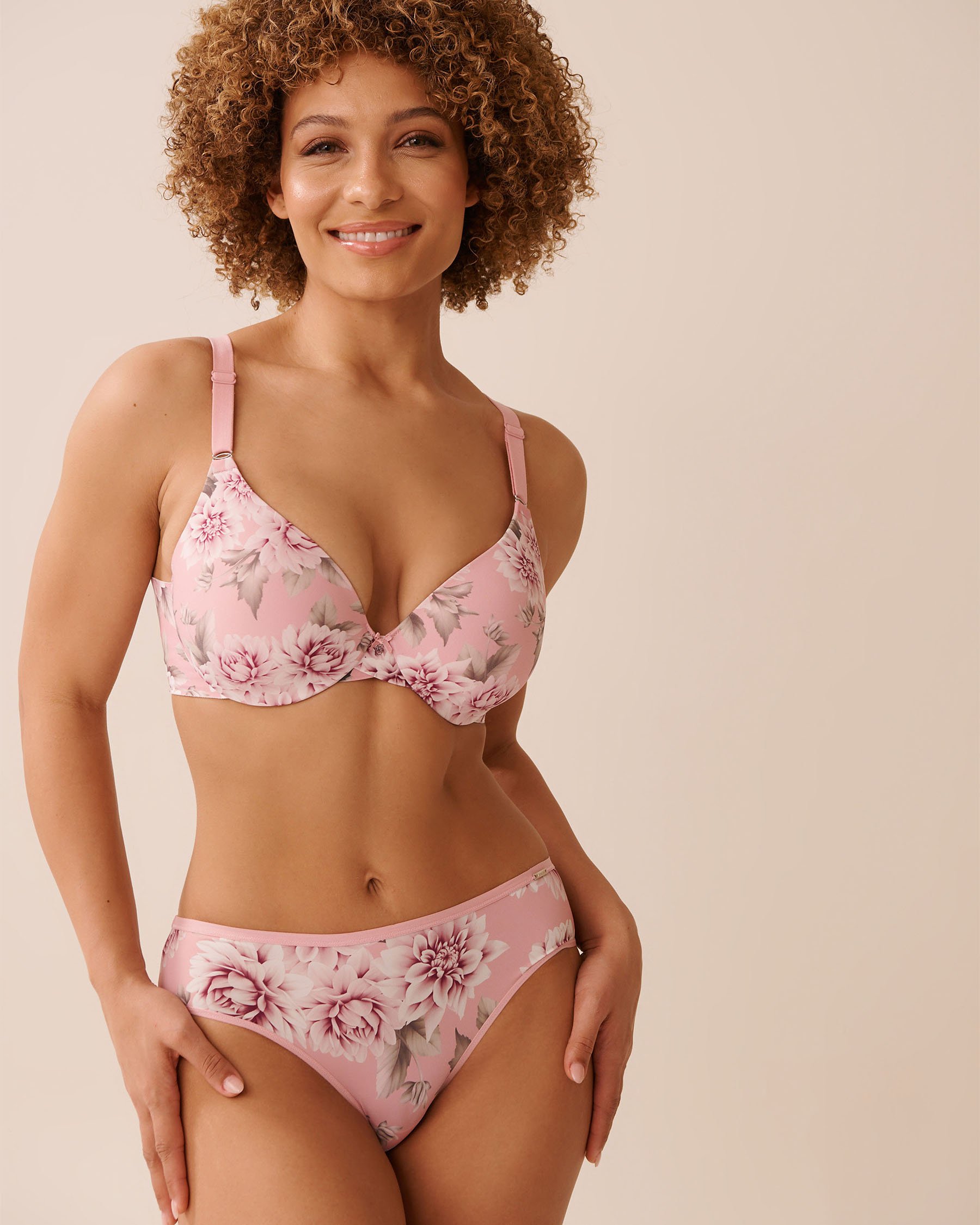 LA VIE EN ROSE Lightly Lined Sleek Back Bra Pink Dahlias 10200537 - View1