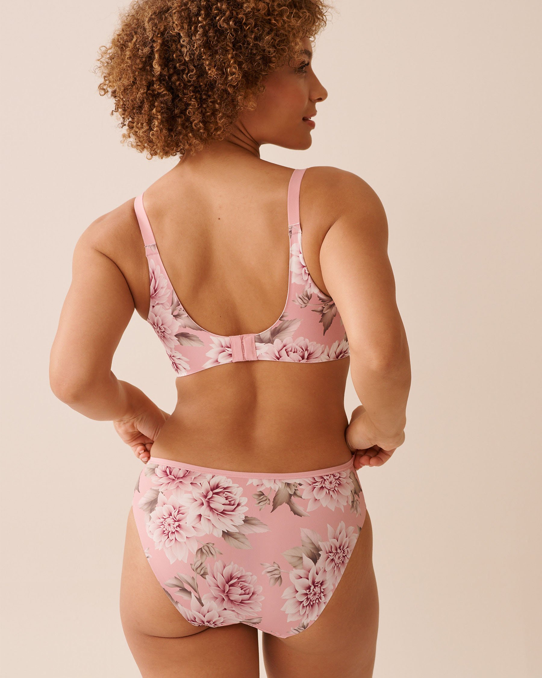 LA VIE EN ROSE Lightly Lined Sleek Back Bra Pink Dahlias 10200537 - View2
