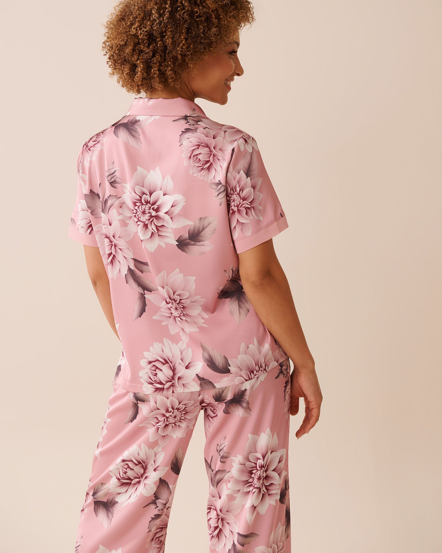 LA VIE EN ROSE Dahlia Print Satin and Chiffon Button-down Shirt Pink Dahlias 60100150 - View2
