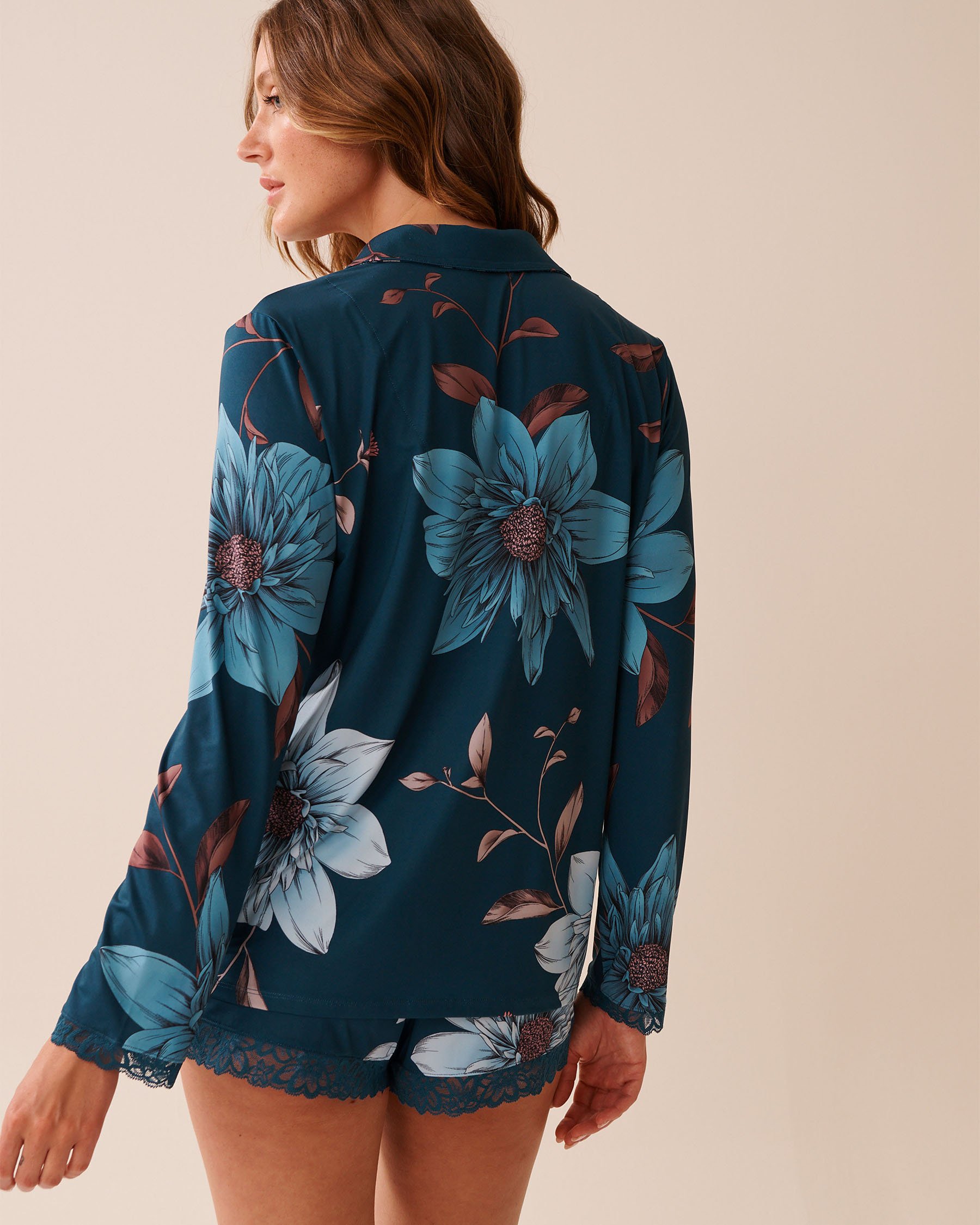 LA VIE EN ROSE Recycled Fibers Chrysanthemum Print Lace Trim Button-down Shirt  Blue Chrysanthemum 60100155 - View2