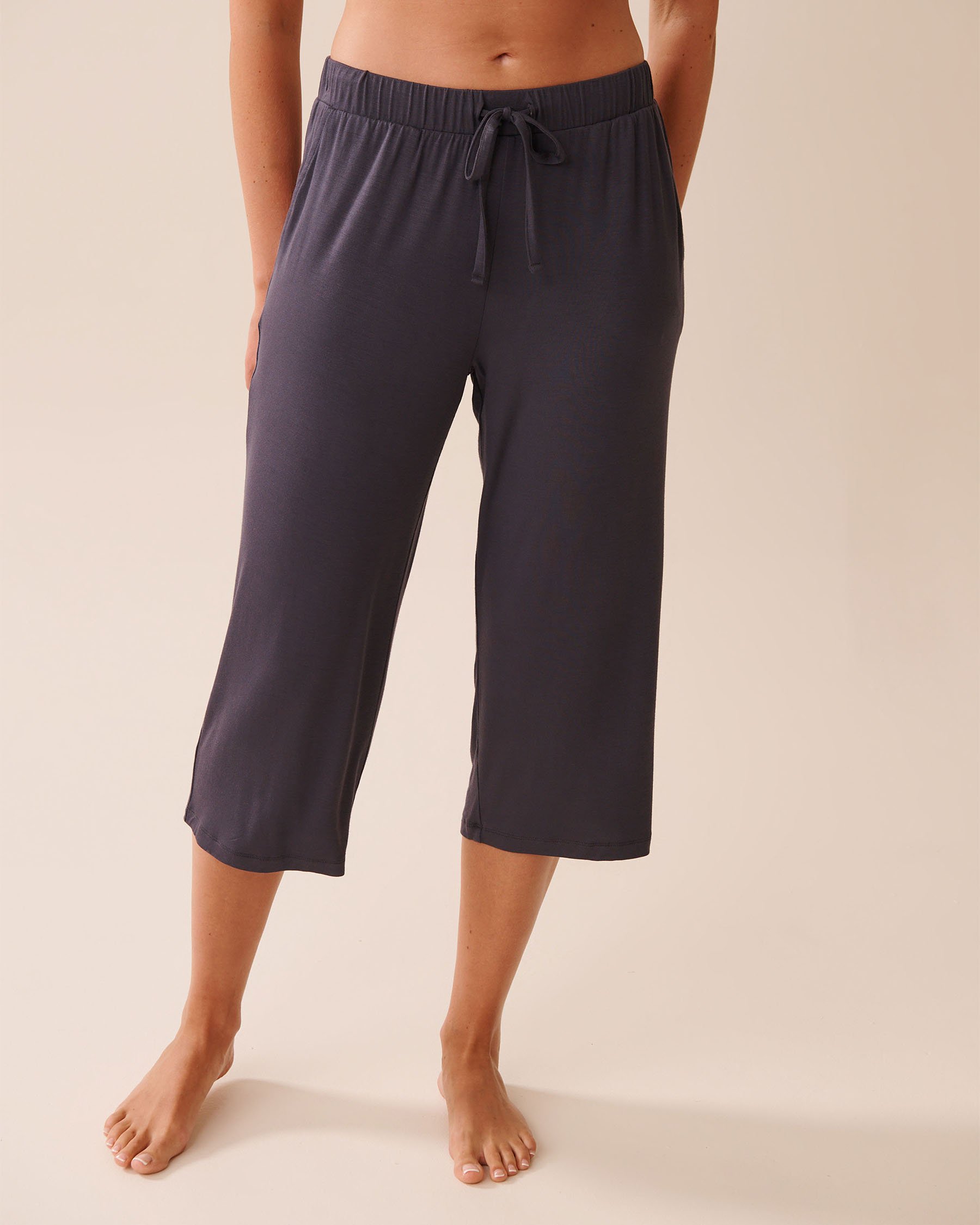 LA VIE EN ROSE Capri de pyjama en jersey doux Anthracite 60200151 - View1