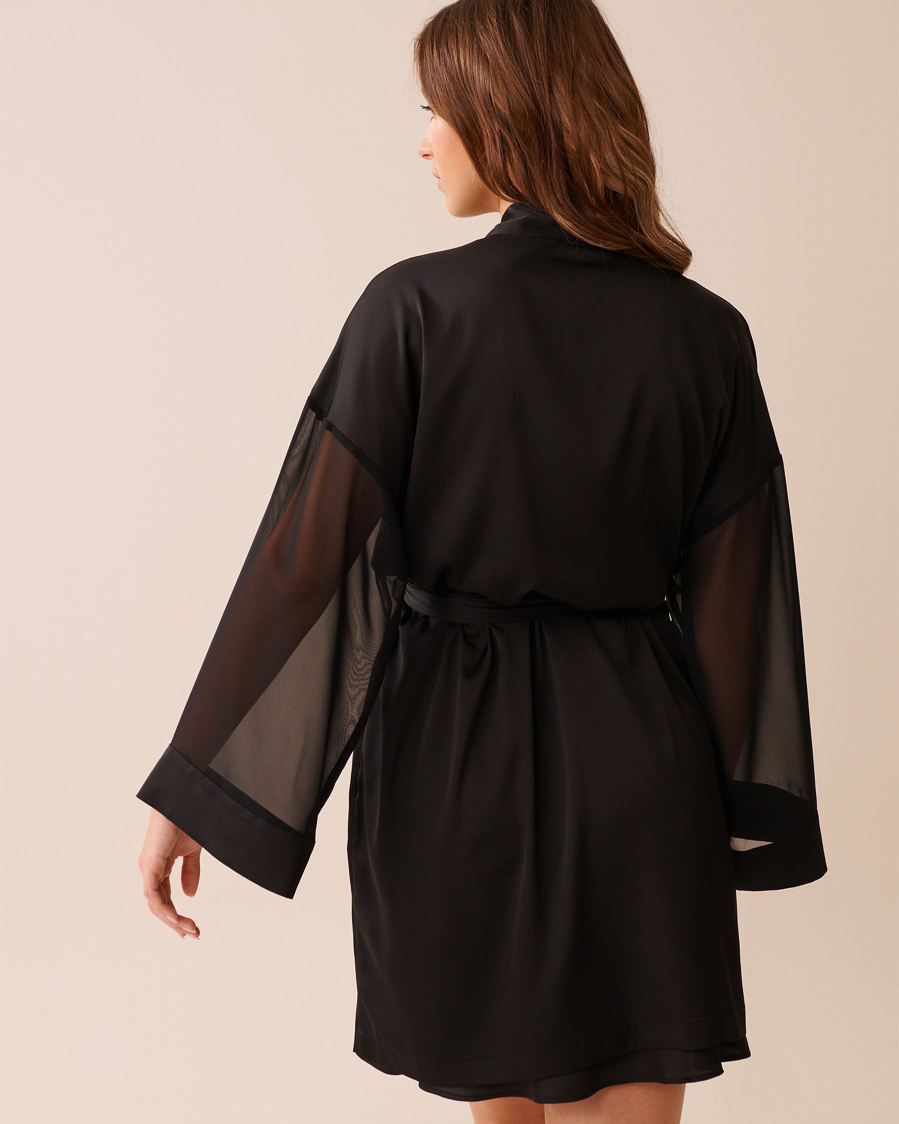 LA VIE EN ROSE Chiffon and Satin Kimono Black 60600105 - View2