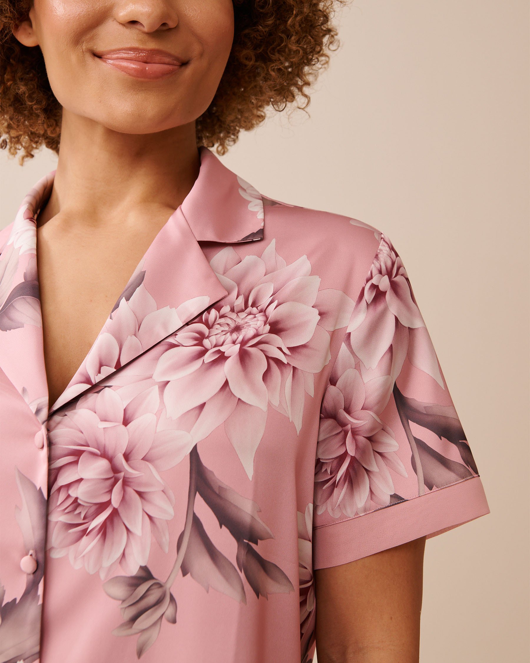 LA VIE EN ROSE Dahlia Print Satin and Chiffon Button-down Shirt Pink Dahlias 60100150 - View4