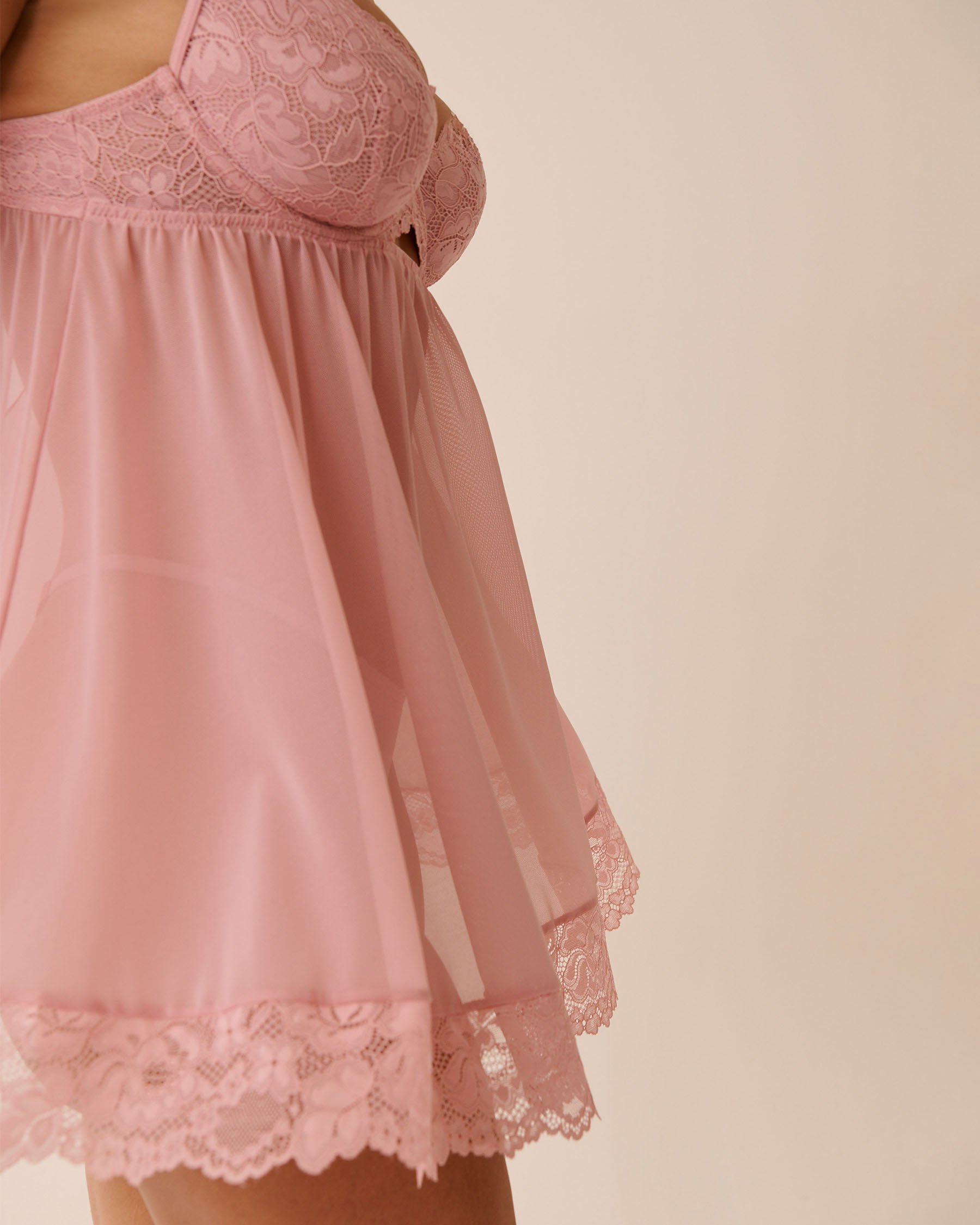 LA VIE EN ROSE Babydoll en dentelle florale et résille Rose porcelaine 60500207 - View3