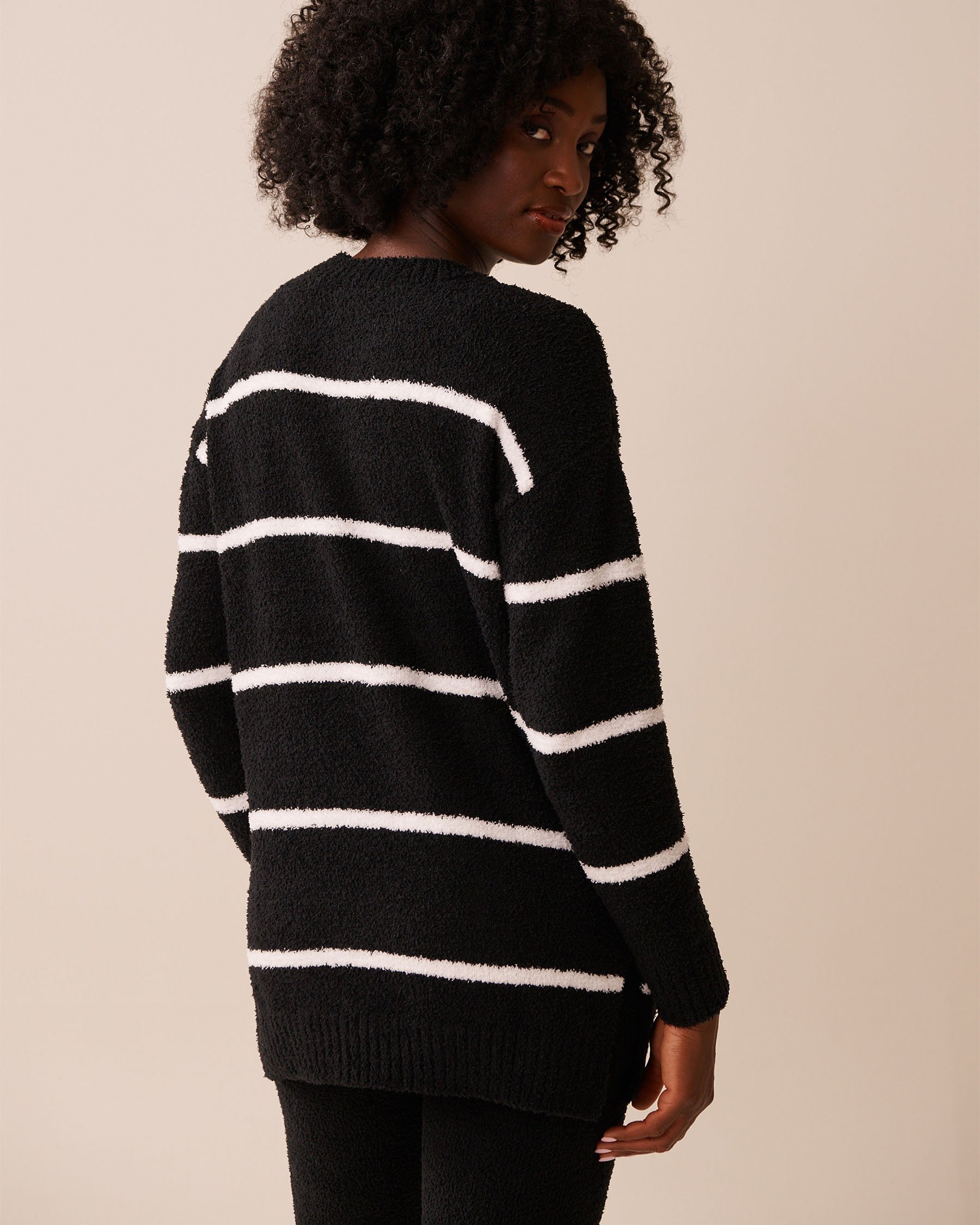 LA VIE EN ROSE Chandail manches longues en chenille Rayures noires et blanches 50100114 - Voir2