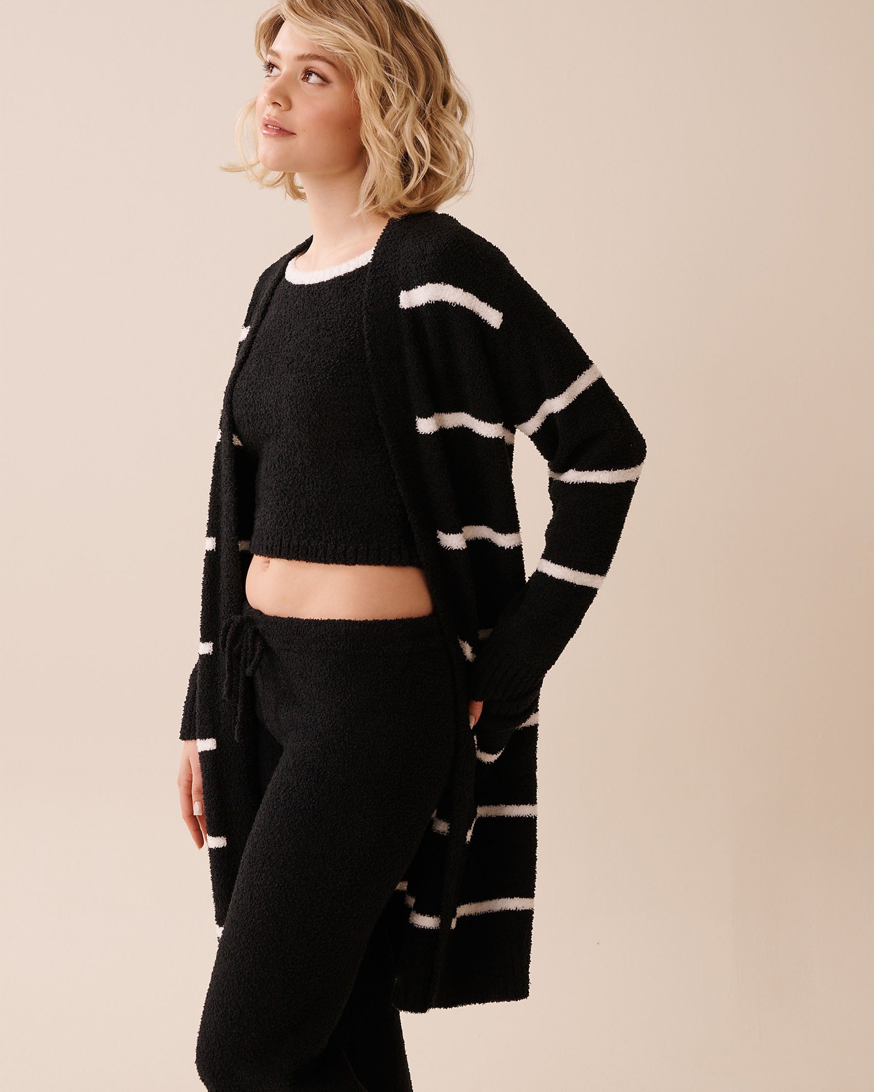 LA VIE EN ROSE Chenille Long Cardigan Black & White Stripes 50500016 - View4