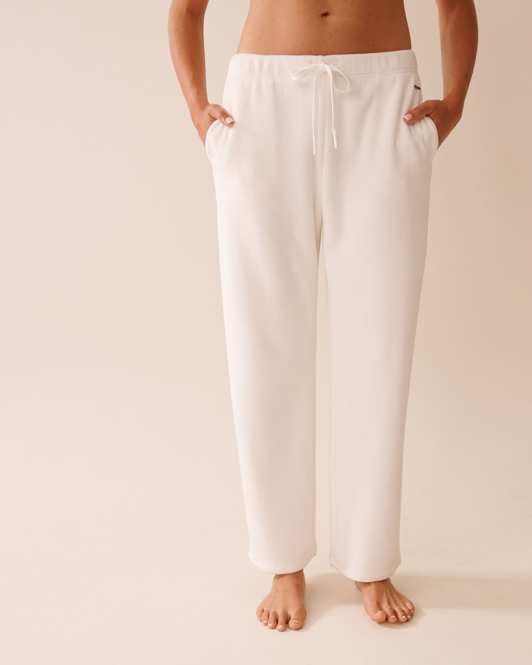 LA VIE EN ROSE Pantalon épais en tissu côtelé Blanc 50200104 - View1