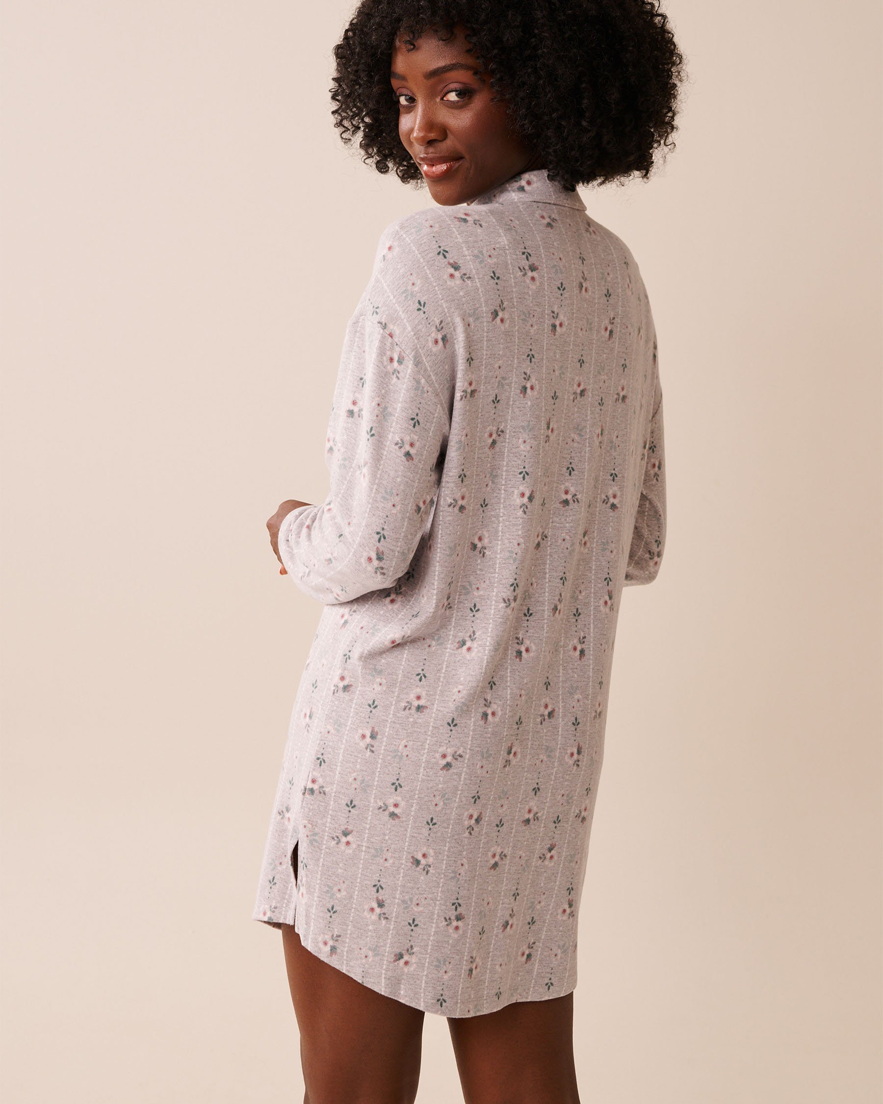 LA VIE EN ROSE Floral Print Recycled Fibers Button-down Sleepshirt Grey Floral 40500447 - View2