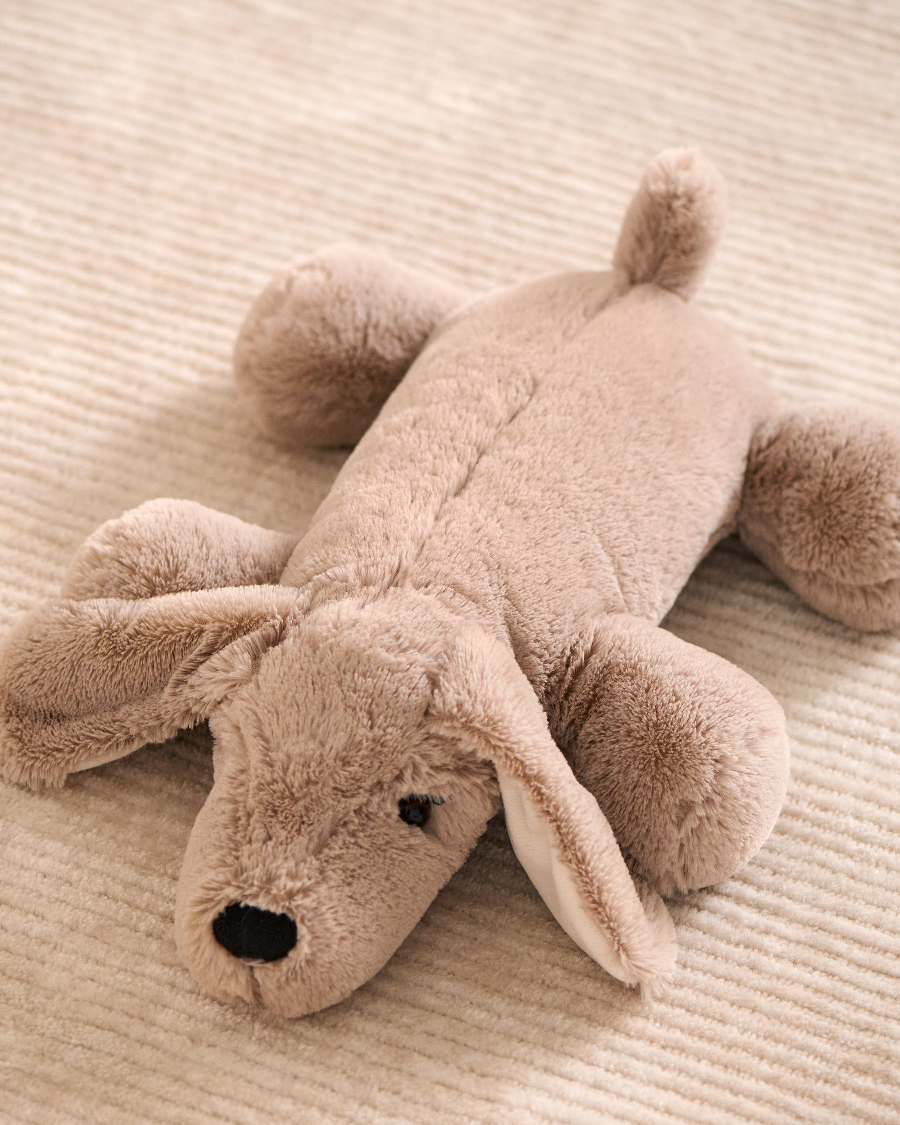 LA VIE EN ROSE Stuffed Dachshund Light Brown 40700420 - View1