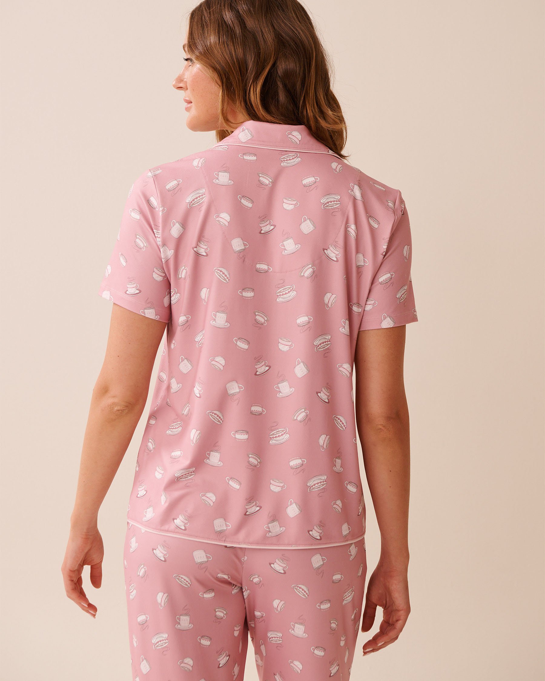 LA VIE EN ROSE Coffee Cup Print Super Soft Button-down Shirt Pink/Coffee Cups 40100778 - View2