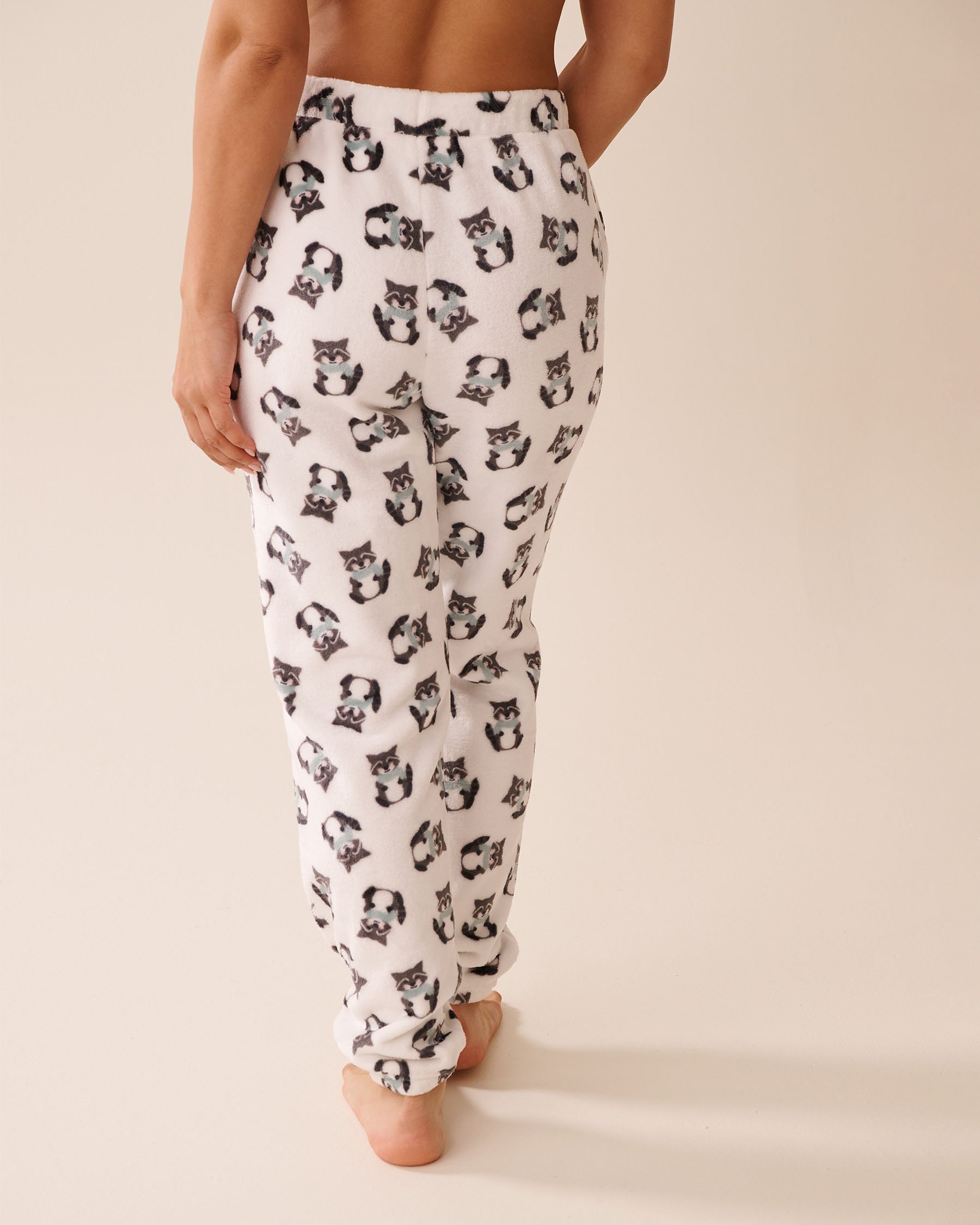 LA VIE EN ROSE Ensemble pyjama en peluche douce imprimé raton laveur Blanc/Ratons laveurs 40400085 - View5