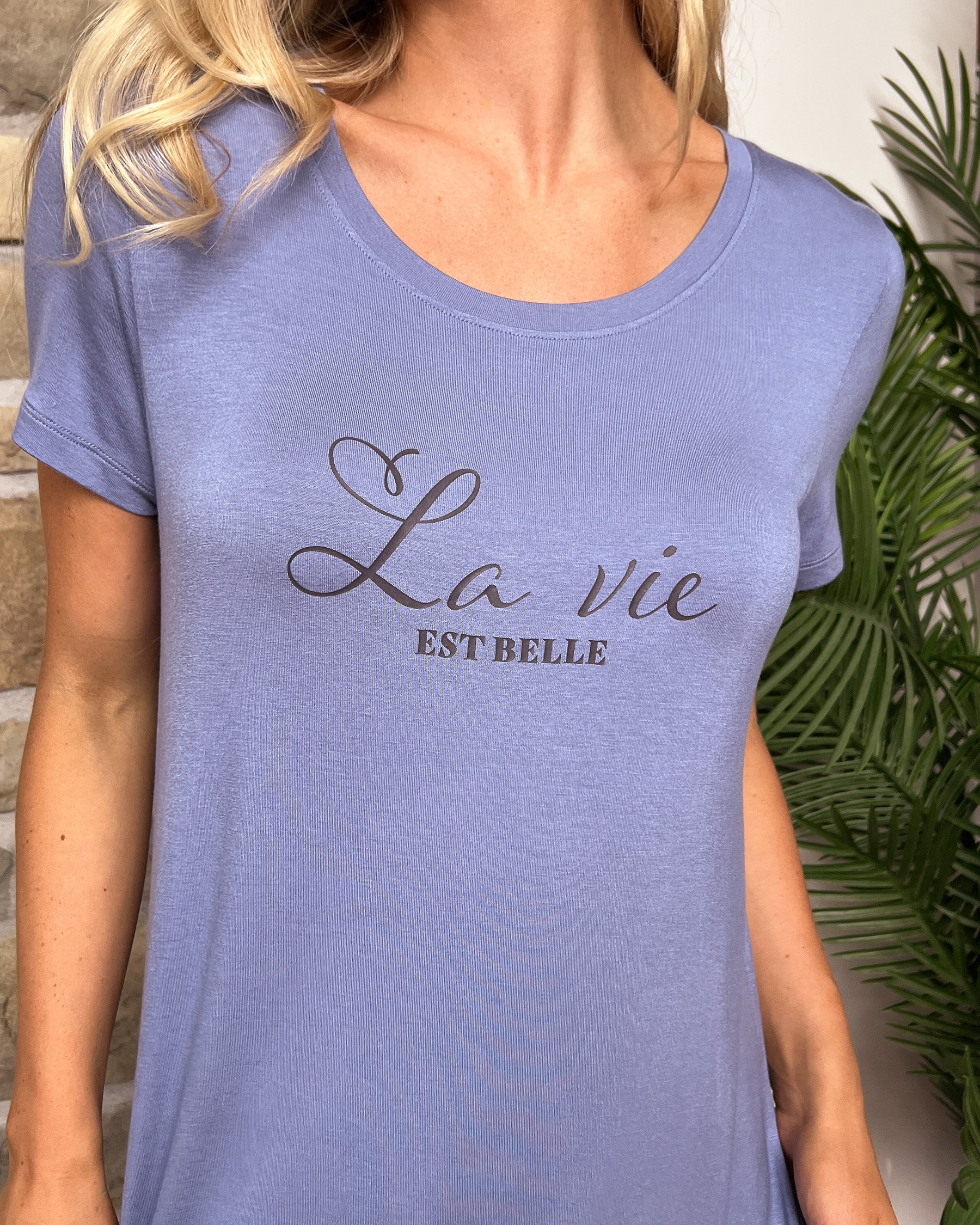 LA VIE EN ROSE Chemise de nuit manches courtes en jersey doux Bleu nuageux 60500209 - Voir4