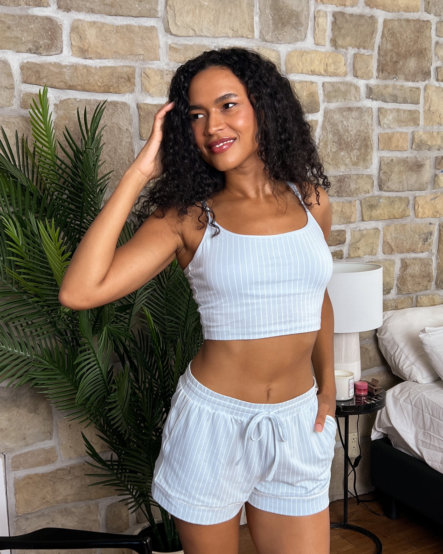 LA VIE EN ROSE Cotton Crop Cami with Shelf Bra Baby Blue & White Stripes 40100782 - View4