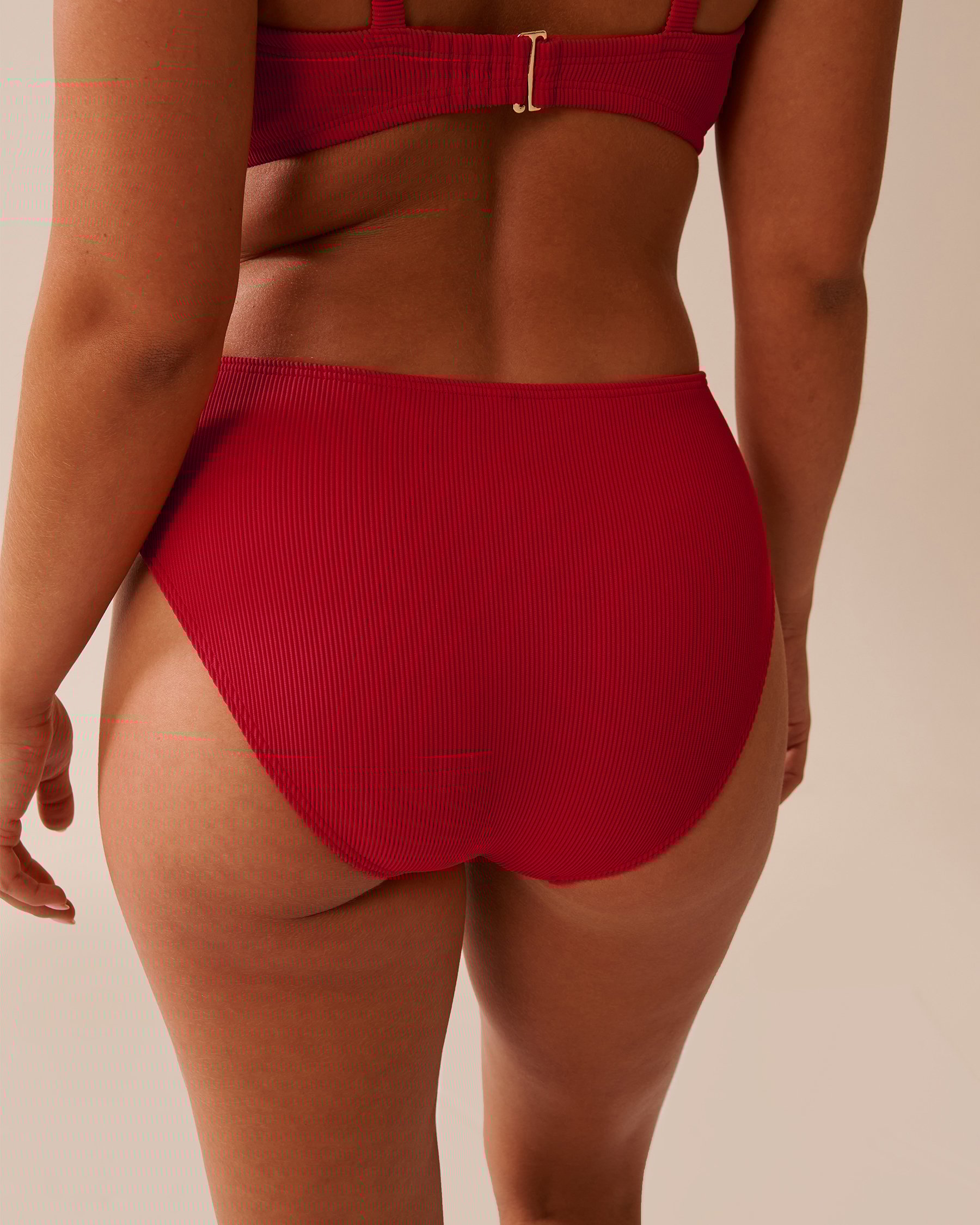 LA VIE EN ROSE AQUA JALAPEÑO RED Mid Waist Bikini Bottom Jalapeño Red 70300788 - View2