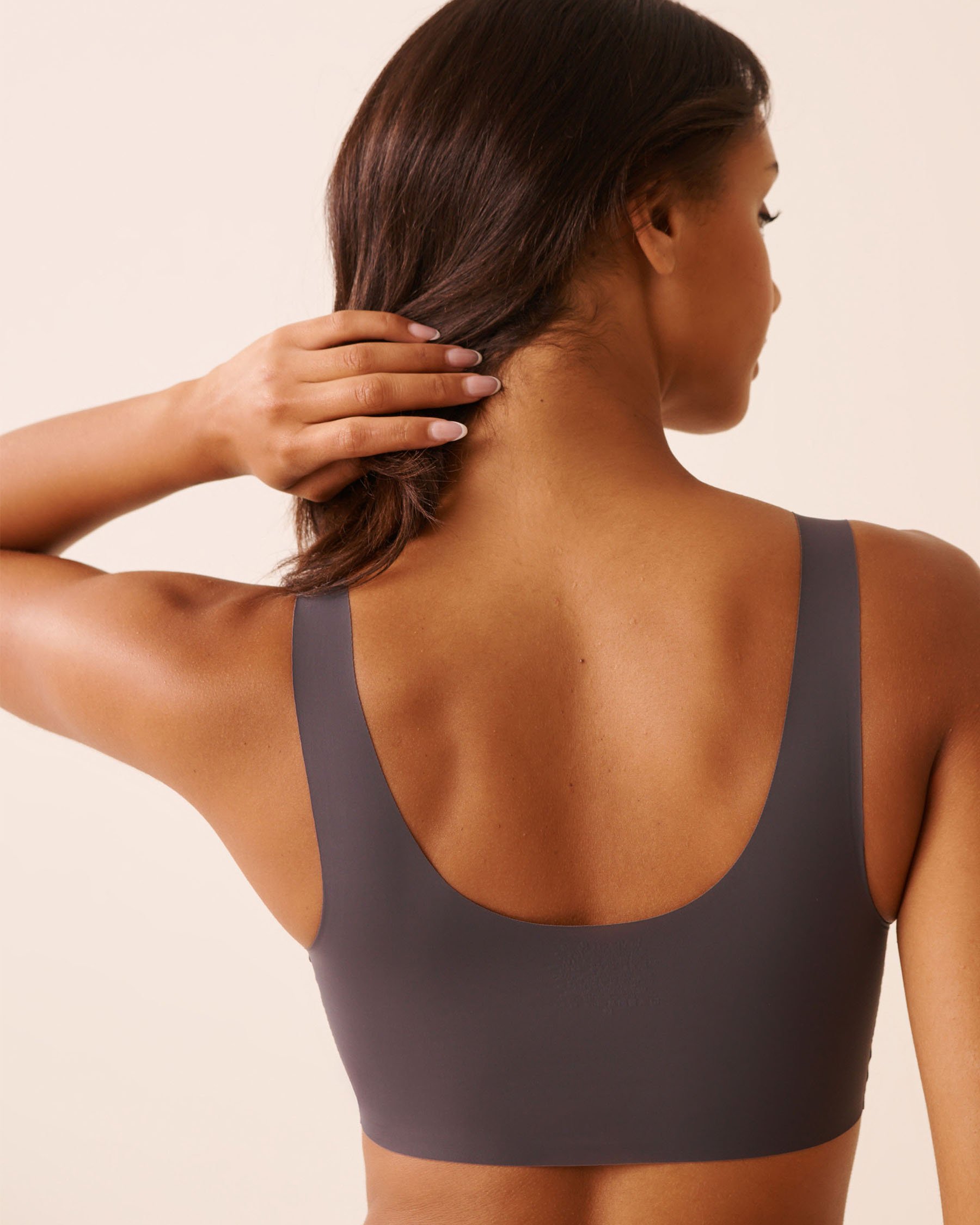 LA VIE EN ROSE Push-up Lounge Tank Bra Anthracite 10300219 LA VIE EN ROSE Push-up Lounge Tank Bra Anthracite 10300219 - View2