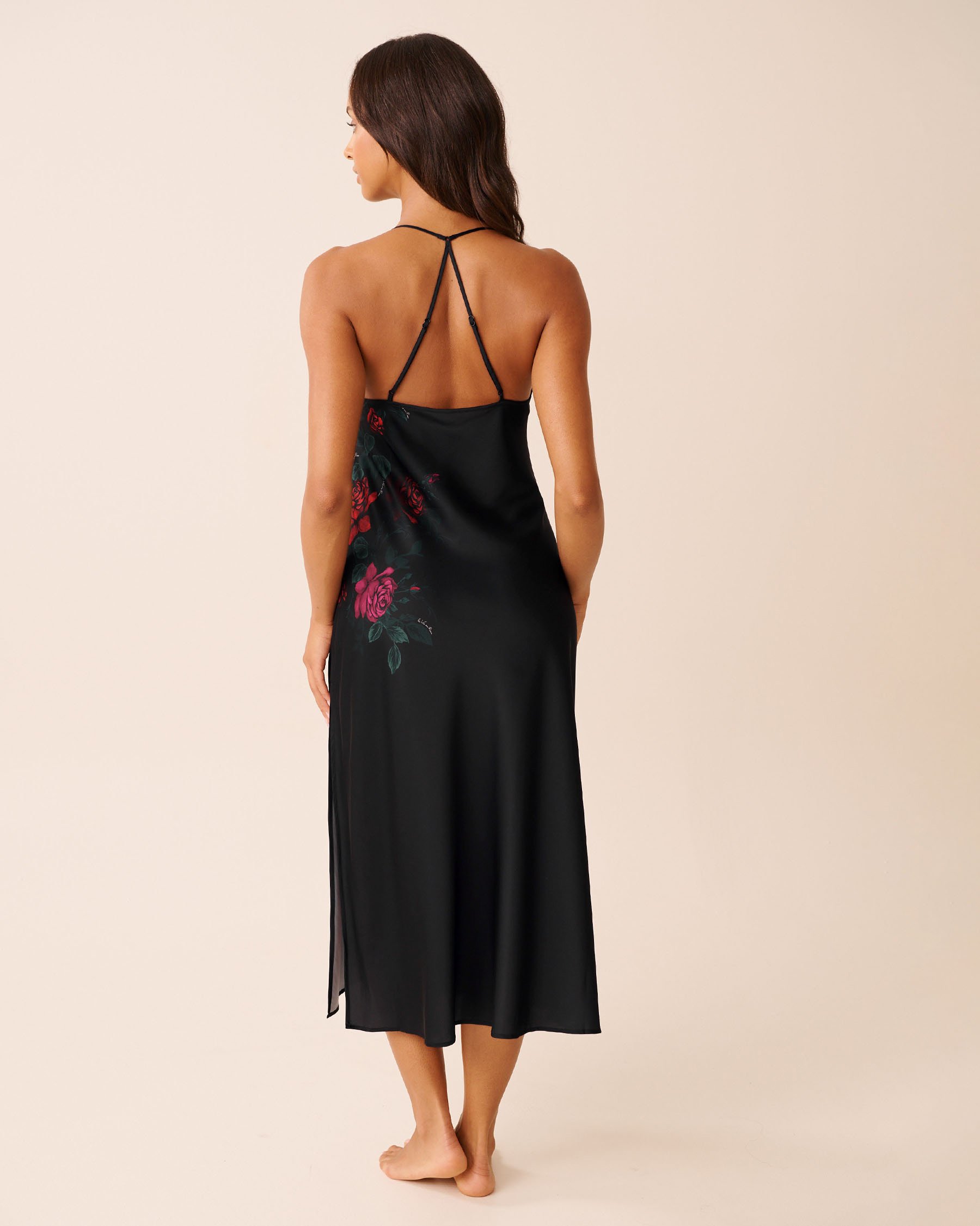 LA VIE EN ROSE Red Rose Print Long Satin Nightie Black/Red Roses 60500211 - View5
