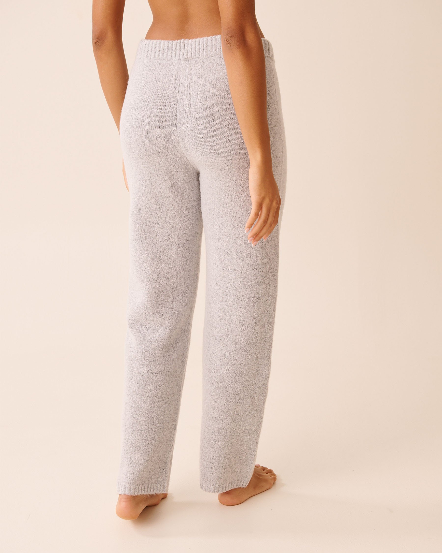 LA VIE EN ROSE Pantalon en tricot Gris 50200106 - View2