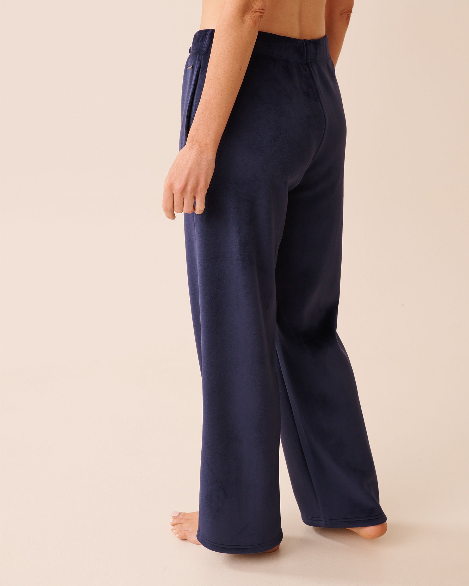 LA VIE EN ROSE Pantalon en velours Bleu nuit 50200108 - View2