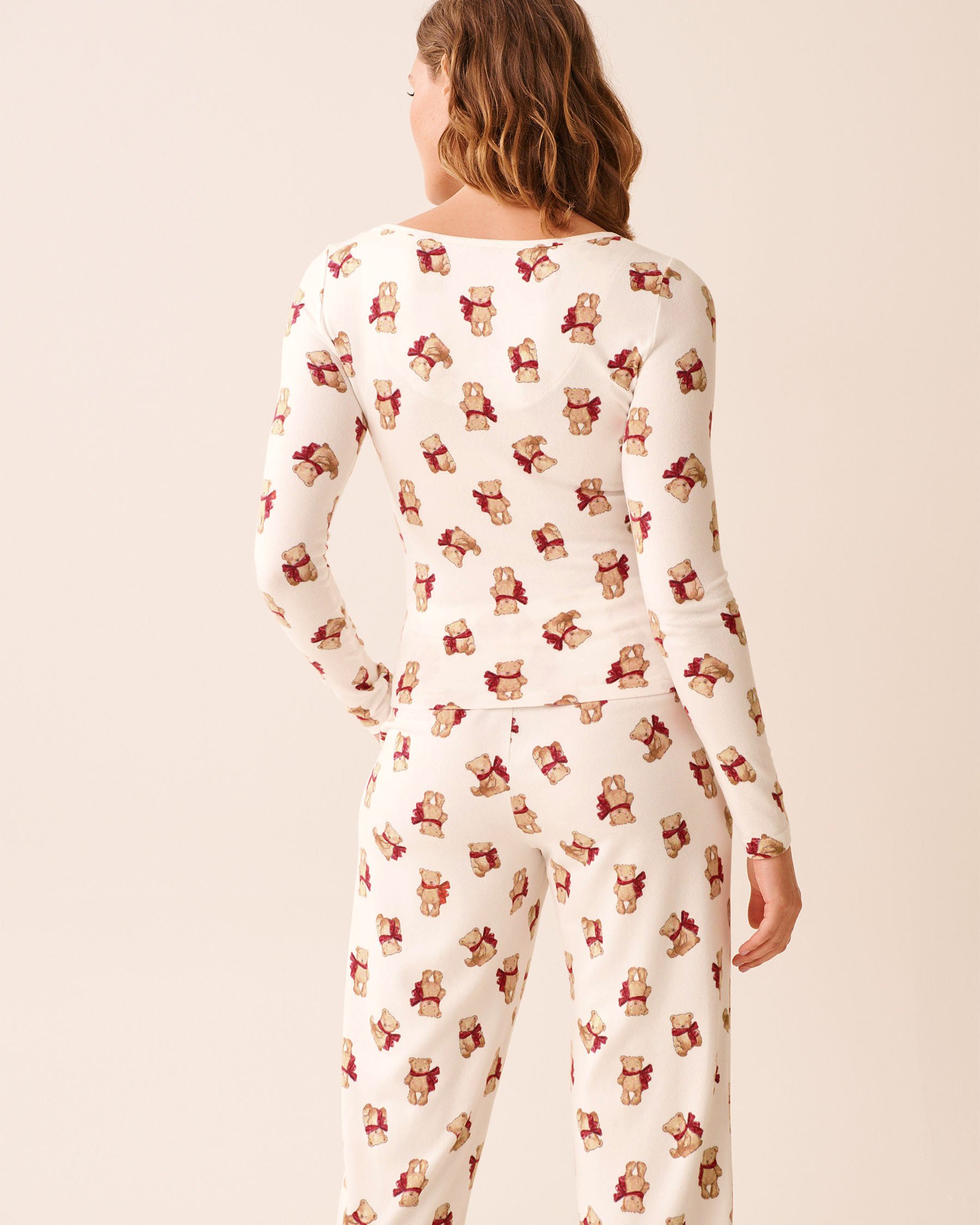 LA VIE EN ROSE Chandail manches longues en fibres recyclées imprimé ourson Blanc/Oursons 40100790 LA VIE EN ROSE Chandail manches longues en fibres recyclées imprimé ourson Blanc/Oursons 40100790 - View4