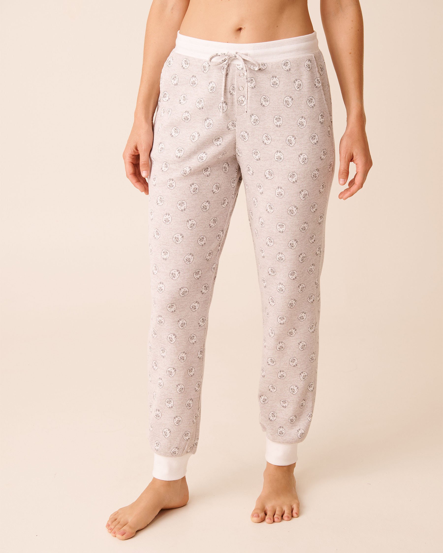 LA VIE EN ROSE Pantalon de pyjama jogger en tricot gaufré imprimé mouton Gris pâle/Moutons 40200789 - Voir1