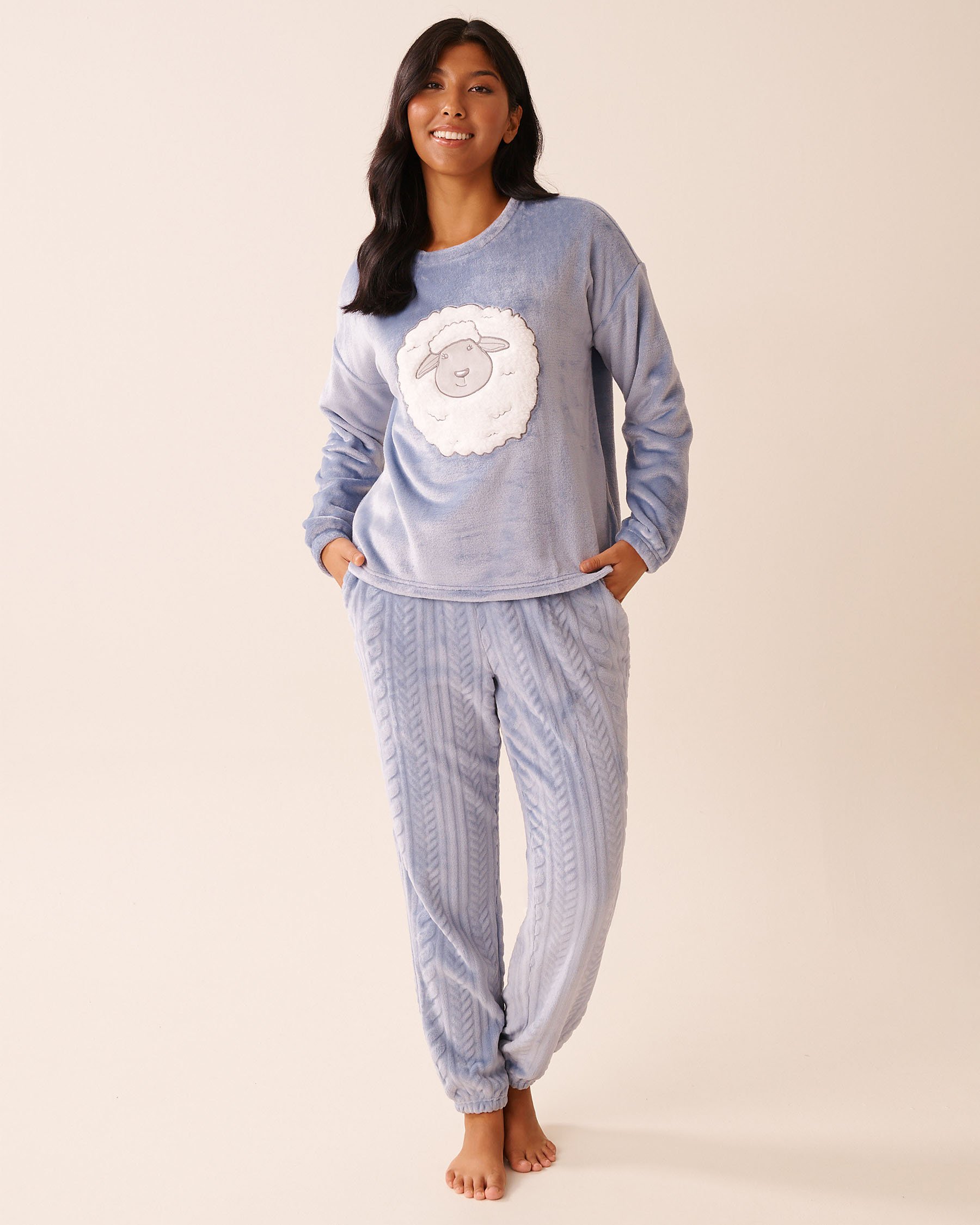 LA VIE EN ROSE Sheep Print Soft Plush PJ Set Light Blue/Sheep 40400092 - View3