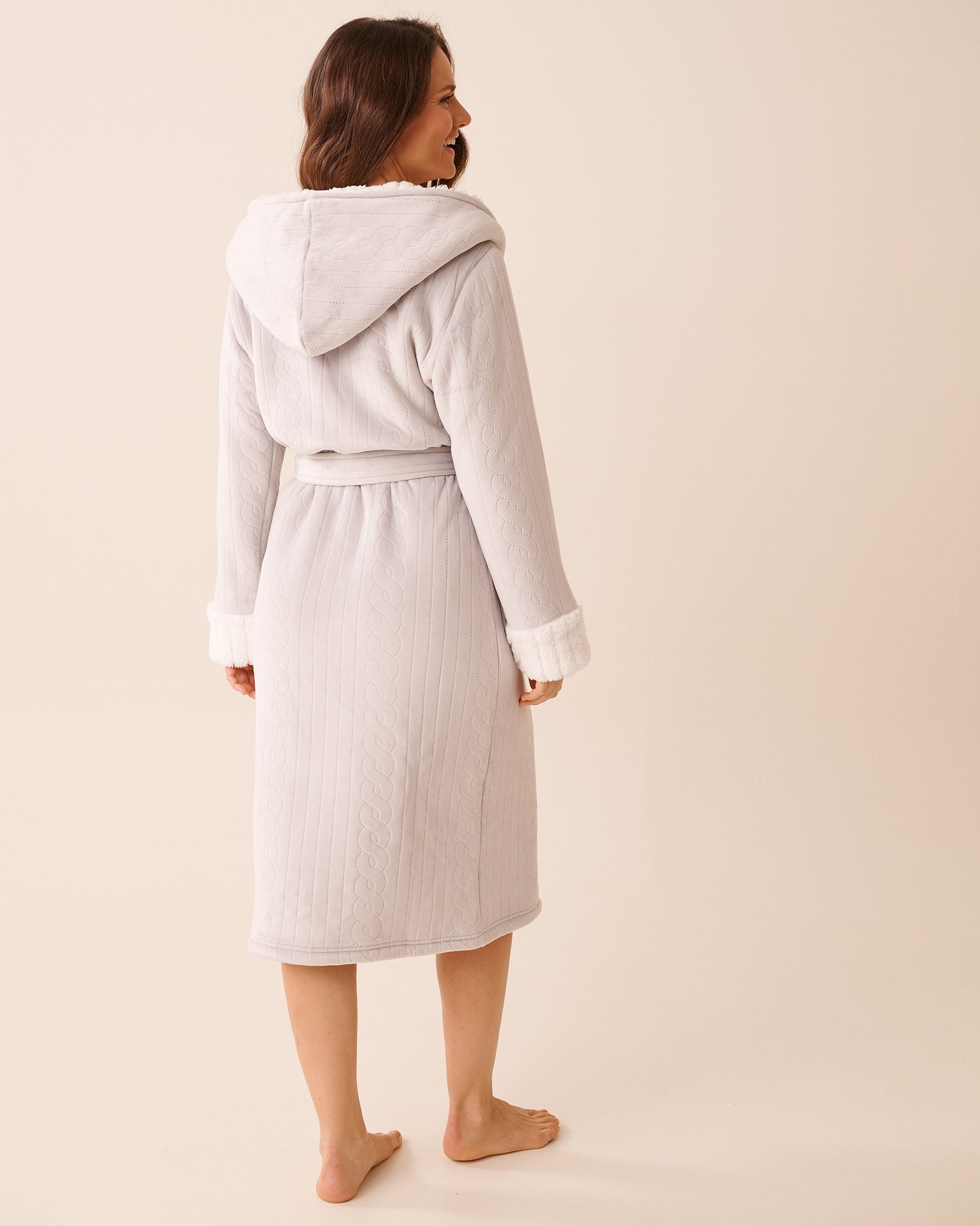 LA VIE EN ROSE Luxurious Hooded Robe Light Grey 40600218 LA VIE EN ROSE Luxurious Hooded Robe Light Grey 40600218 - View2