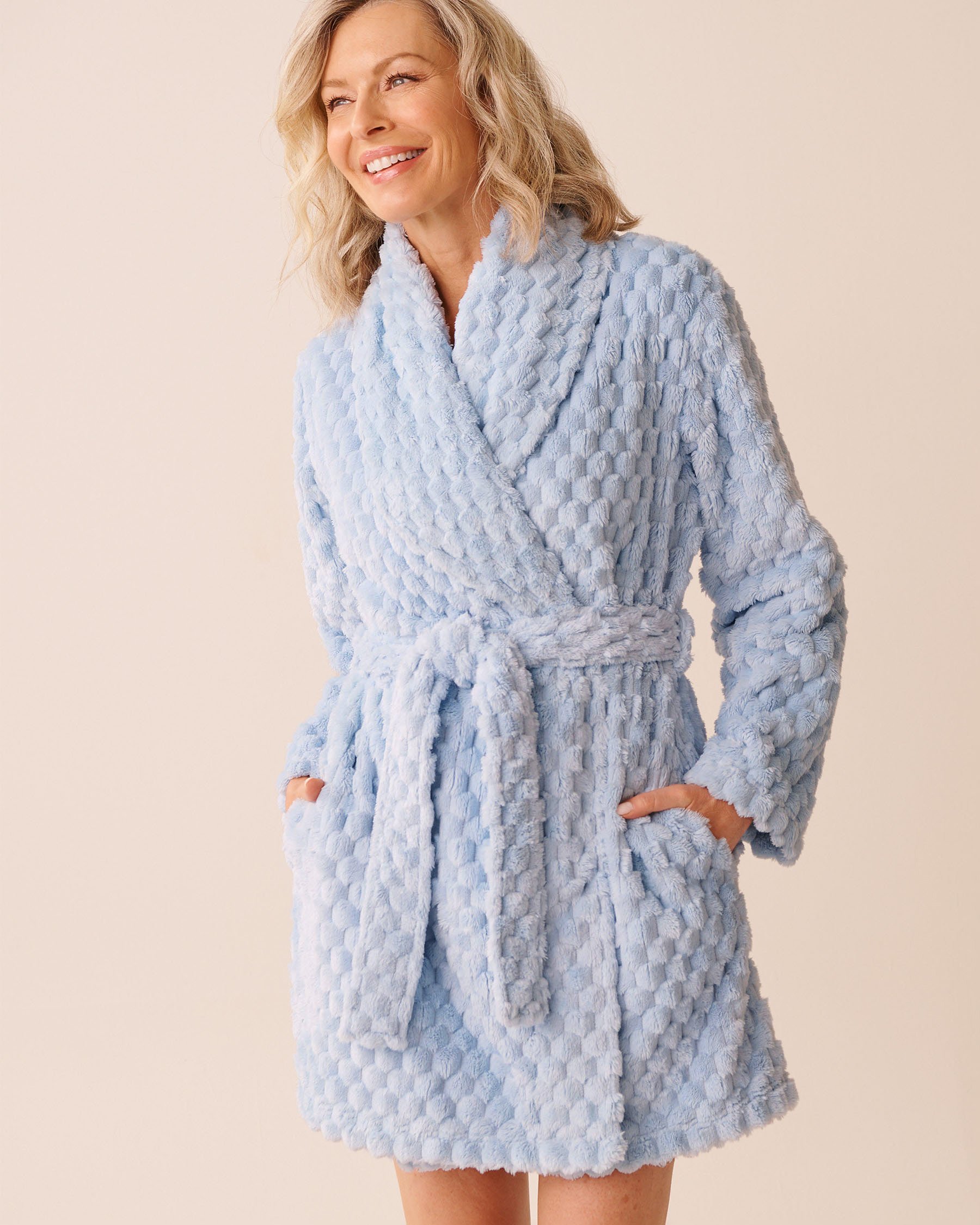 LA VIE EN ROSE Soft Plush Quilted Effect Robe Light Blue 40600219 LA VIE EN ROSE Soft Plush Quilted Effect Robe Light Blue 40600219 - View1