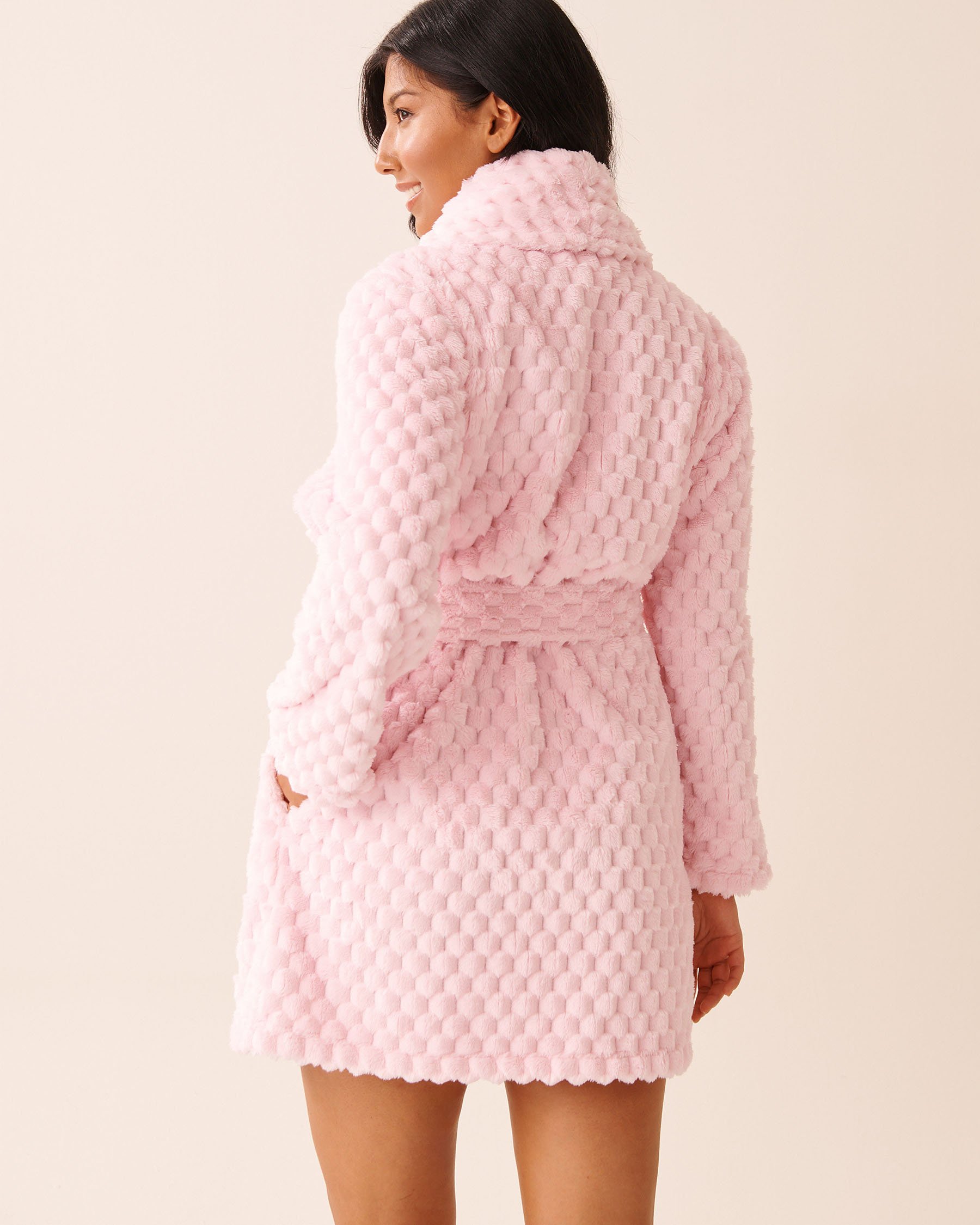LA VIE EN ROSE Soft Plush Quilted Effect Robe Pastel Pink 40600219 LA VIE EN ROSE Soft Plush Quilted Effect Robe Pastel Pink 40600219 - View3