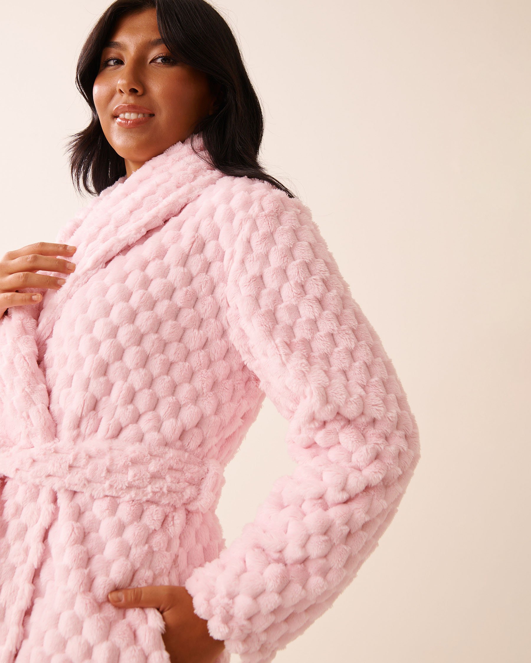 LA VIE EN ROSE Soft Plush Quilted Effect Robe Pastel Pink 40600219 LA VIE EN ROSE Soft Plush Quilted Effect Robe Pastel Pink 40600219 - View4