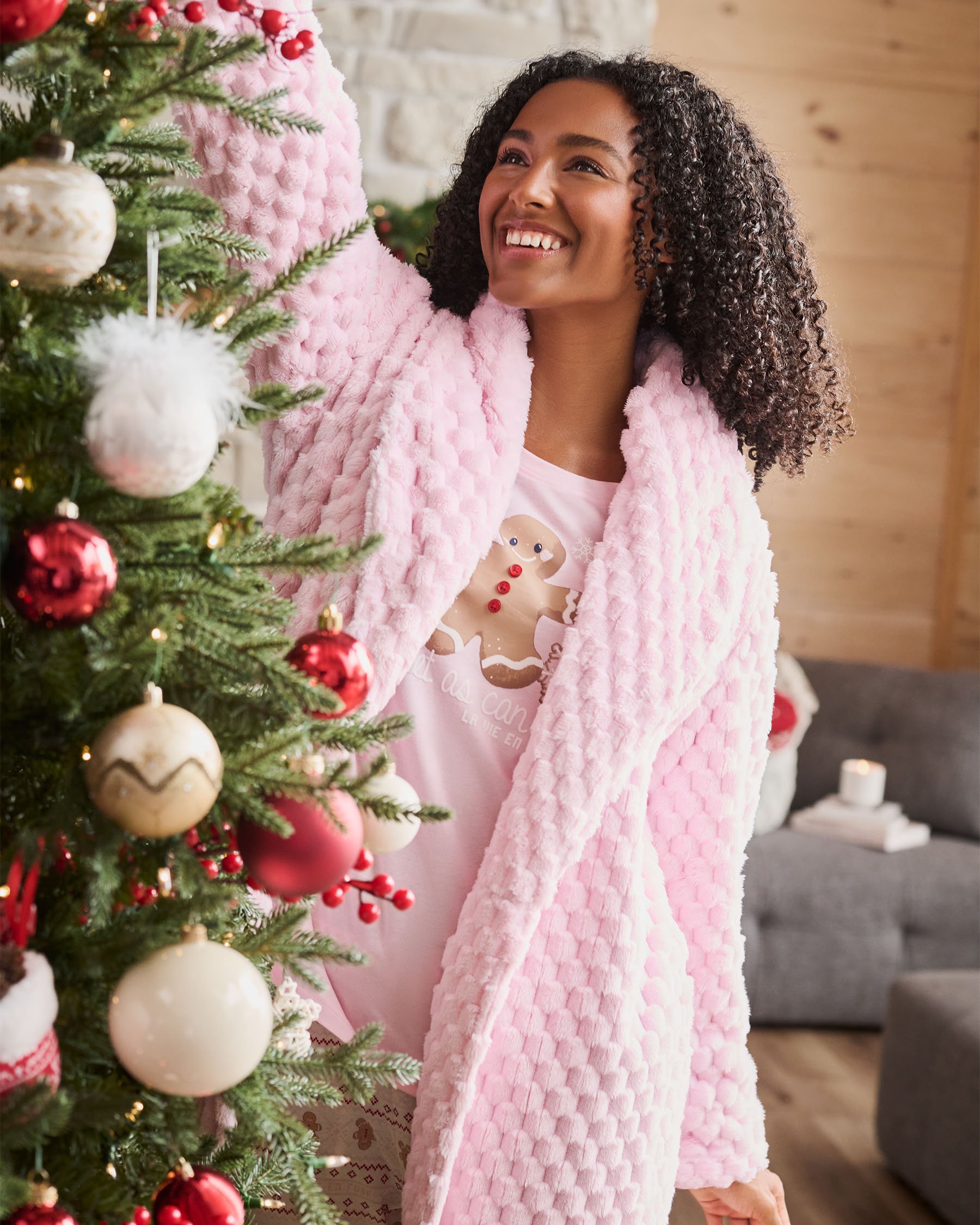 LA VIE EN ROSE Soft Plush Quilted Effect Robe Pastel Pink 40600219 LA VIE EN ROSE Soft Plush Quilted Effect Robe Pastel Pink 40600219 - View1