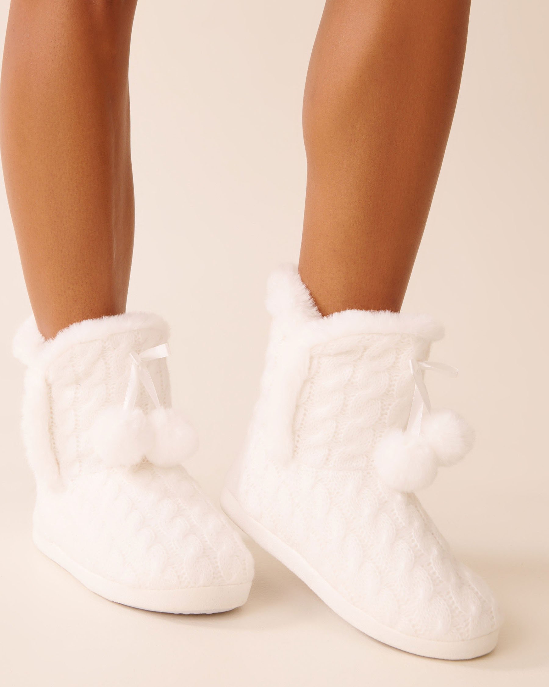 LA VIE EN ROSE Pompom Knitted Bootie Slippers Snow White 40700443 - View3