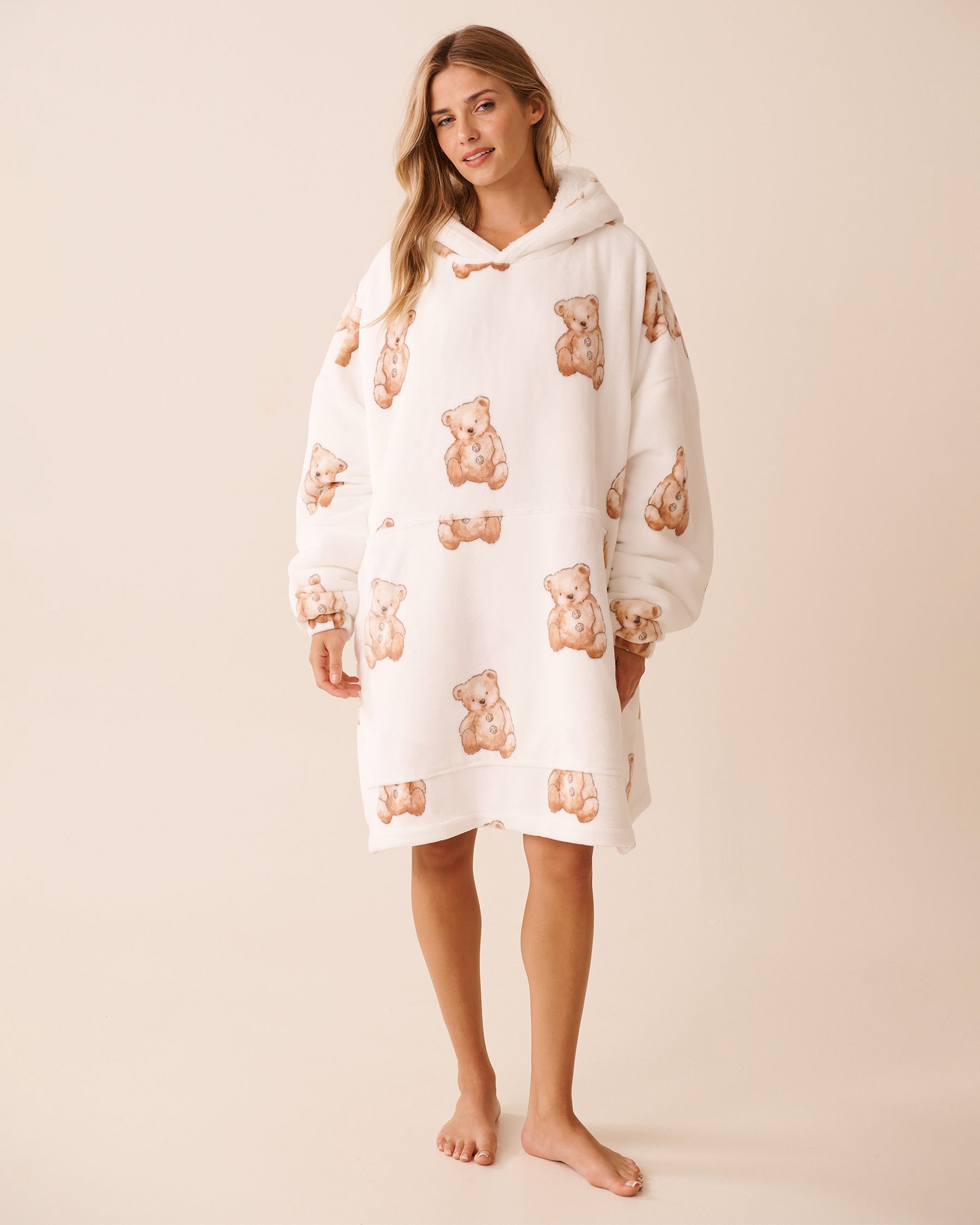 LA VIE EN ROSE Teddy Bear Soft Plush Oversized Hoodie White/Teddy Bears 40700444 - View1