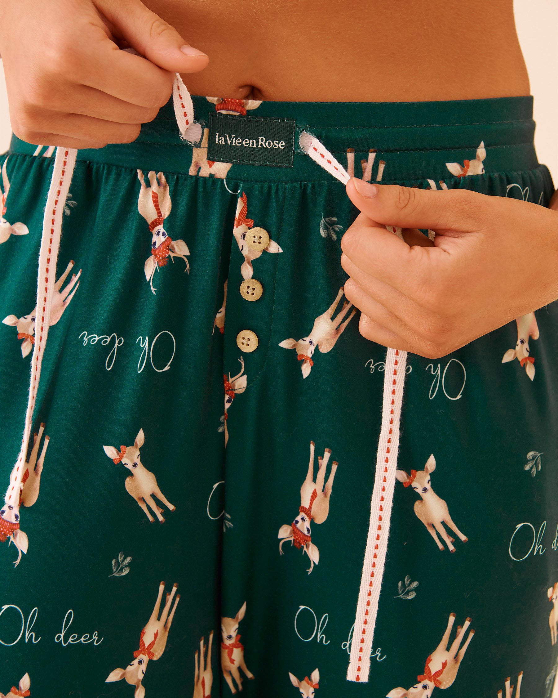 LA VIE EN ROSE Pantalon de pyjama ultra doux imprimé cerf Vert sapin/Cerfs 40200794 - View4