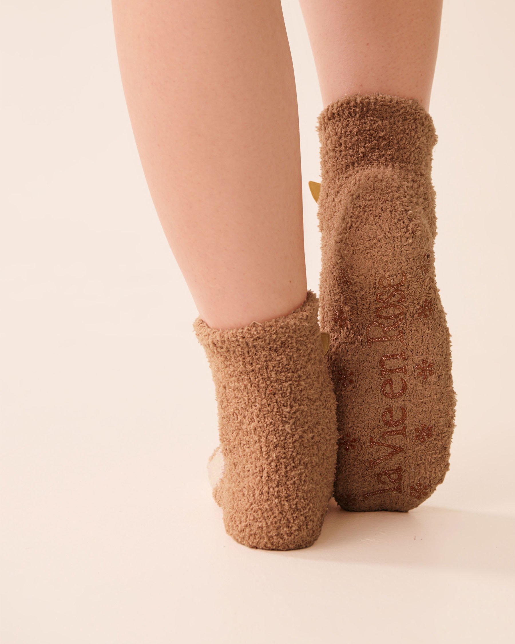LA VIE EN ROSE Plush Deer Socks Light Brown/Deer 40700425 - View2