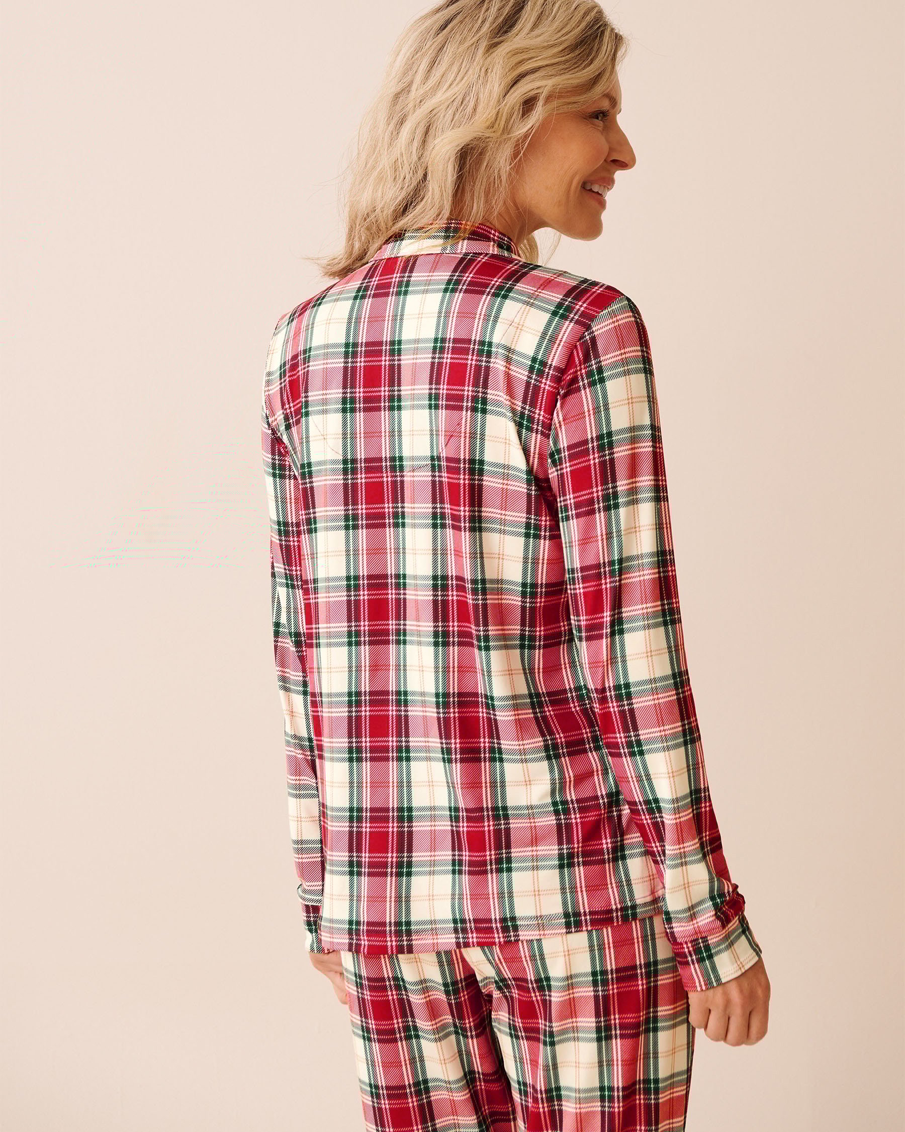 LA VIE EN ROSE Red Plaid Super Soft Button-down Shirt Red Plaid 40100810 - View3