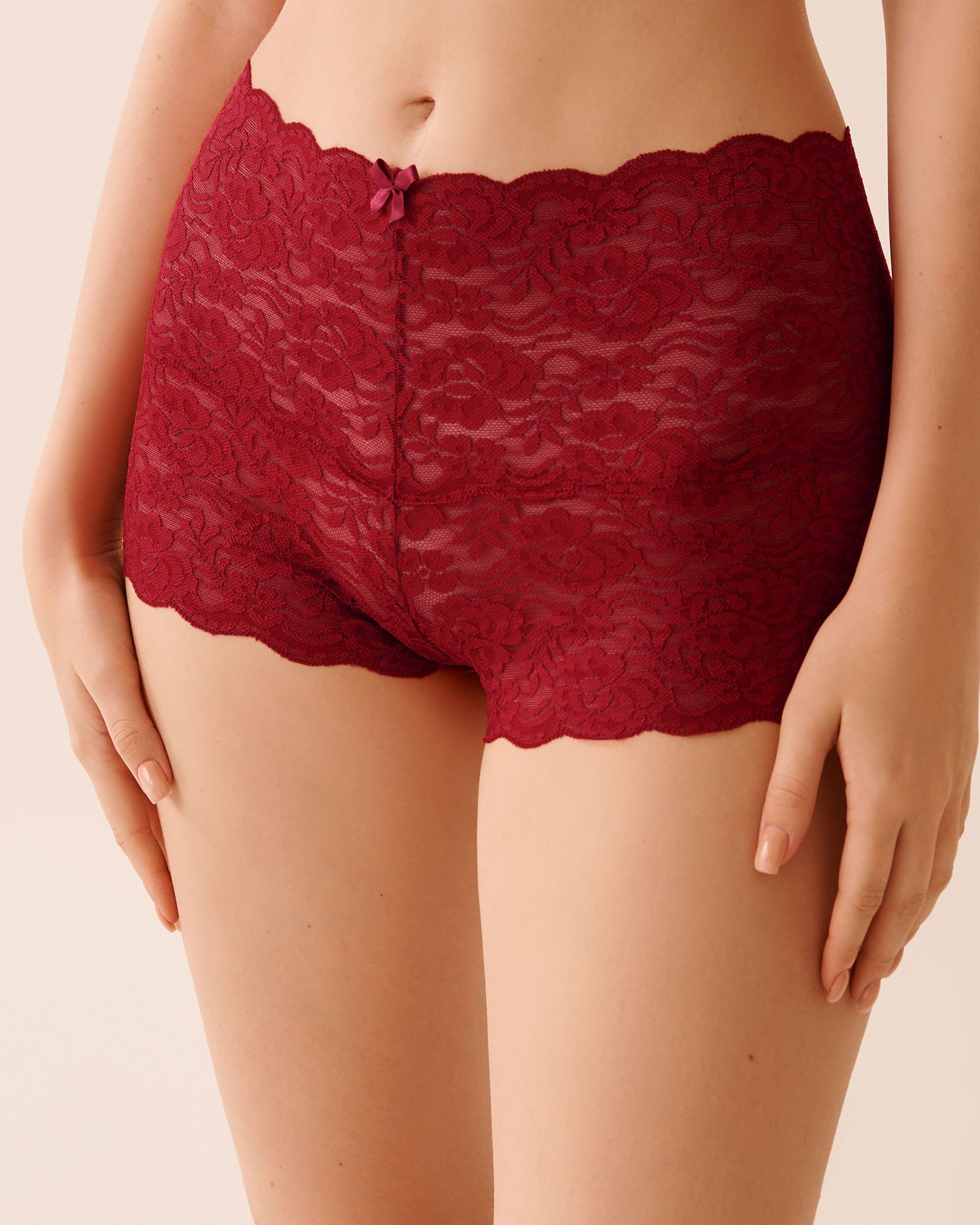 LA VIE EN ROSE Culotte garçonne taille haute en dentelle Rouge joyeux 20200720 - Voir1