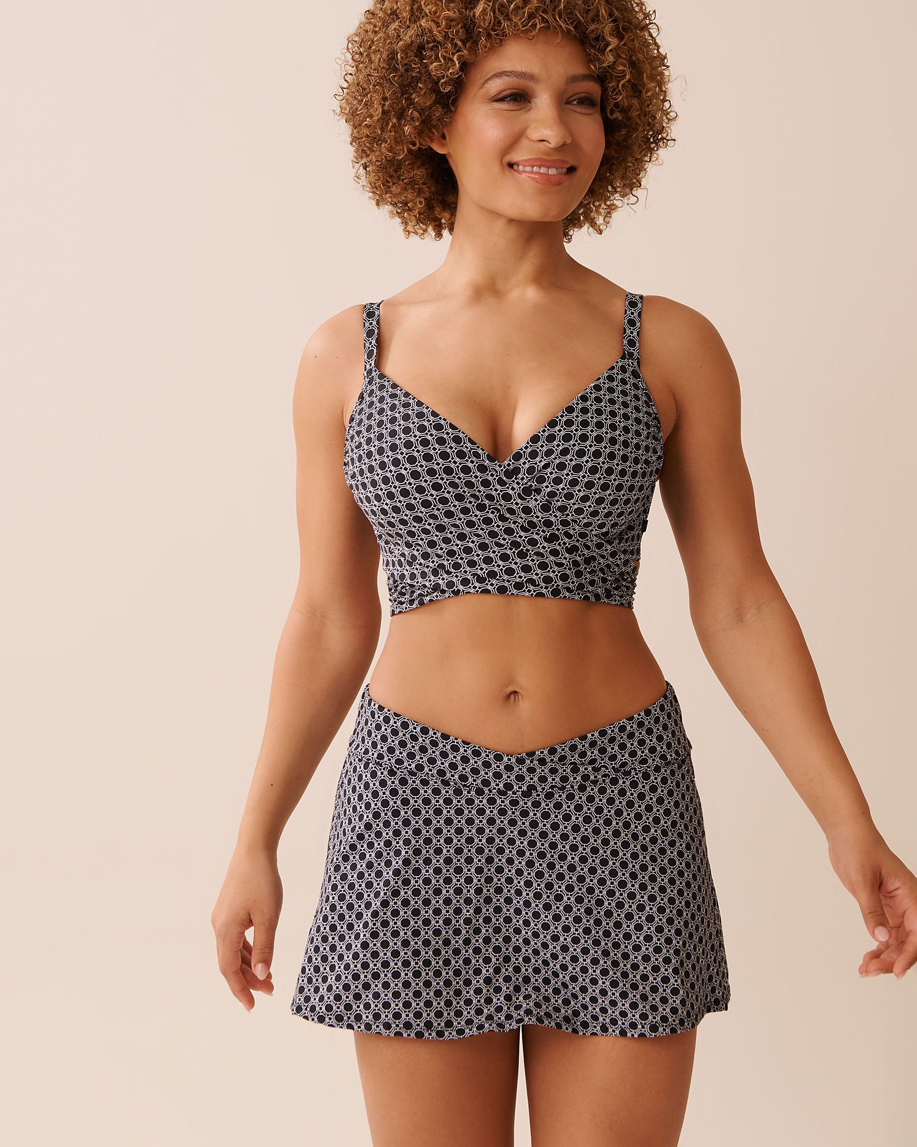 LA VIE EN ROSE AQUA Haut de bikini drapé bonnet D BLACK TILE Mosaïque noire 70200194 - Voir1