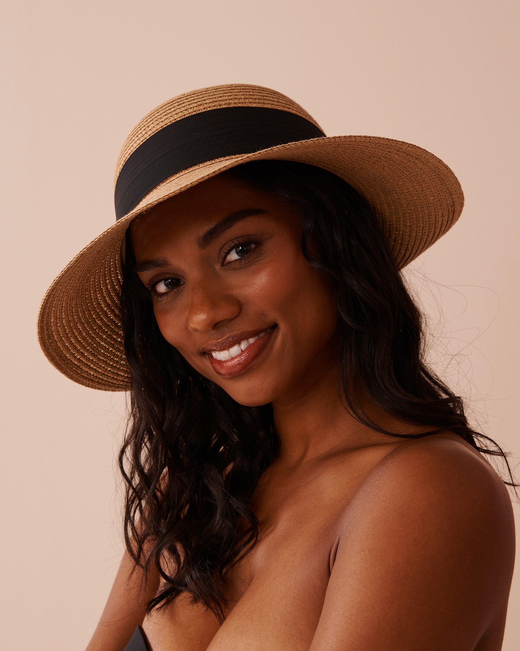 LA VIE EN ROSE AQUA Cloche Hat with Ribbon Straw 80500108 - View4
