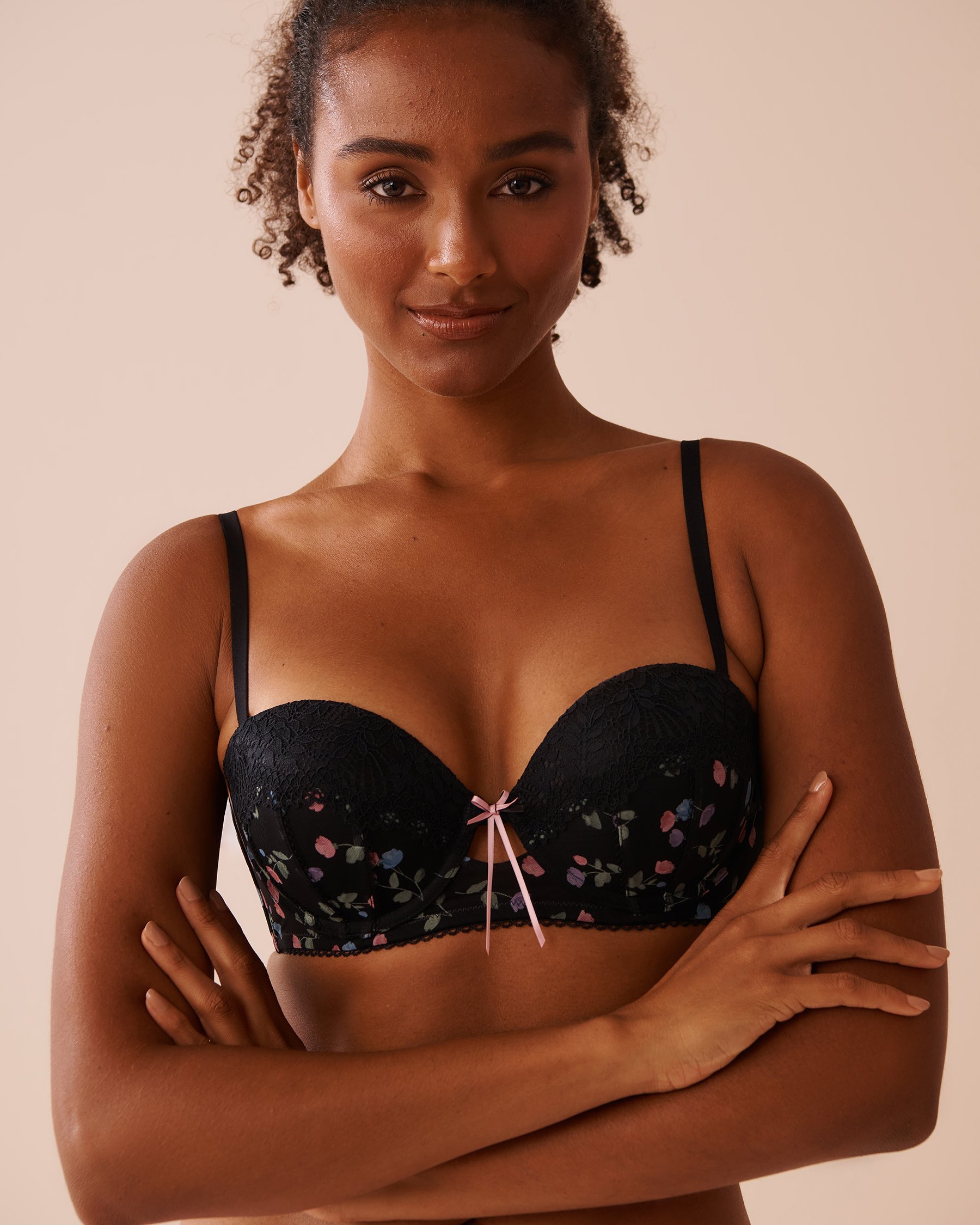 LA VIE EN ROSE Soutien-gorge push-up sans bretelles demi-buste Noir/Tulipes pastel 10300174 - Voir1
