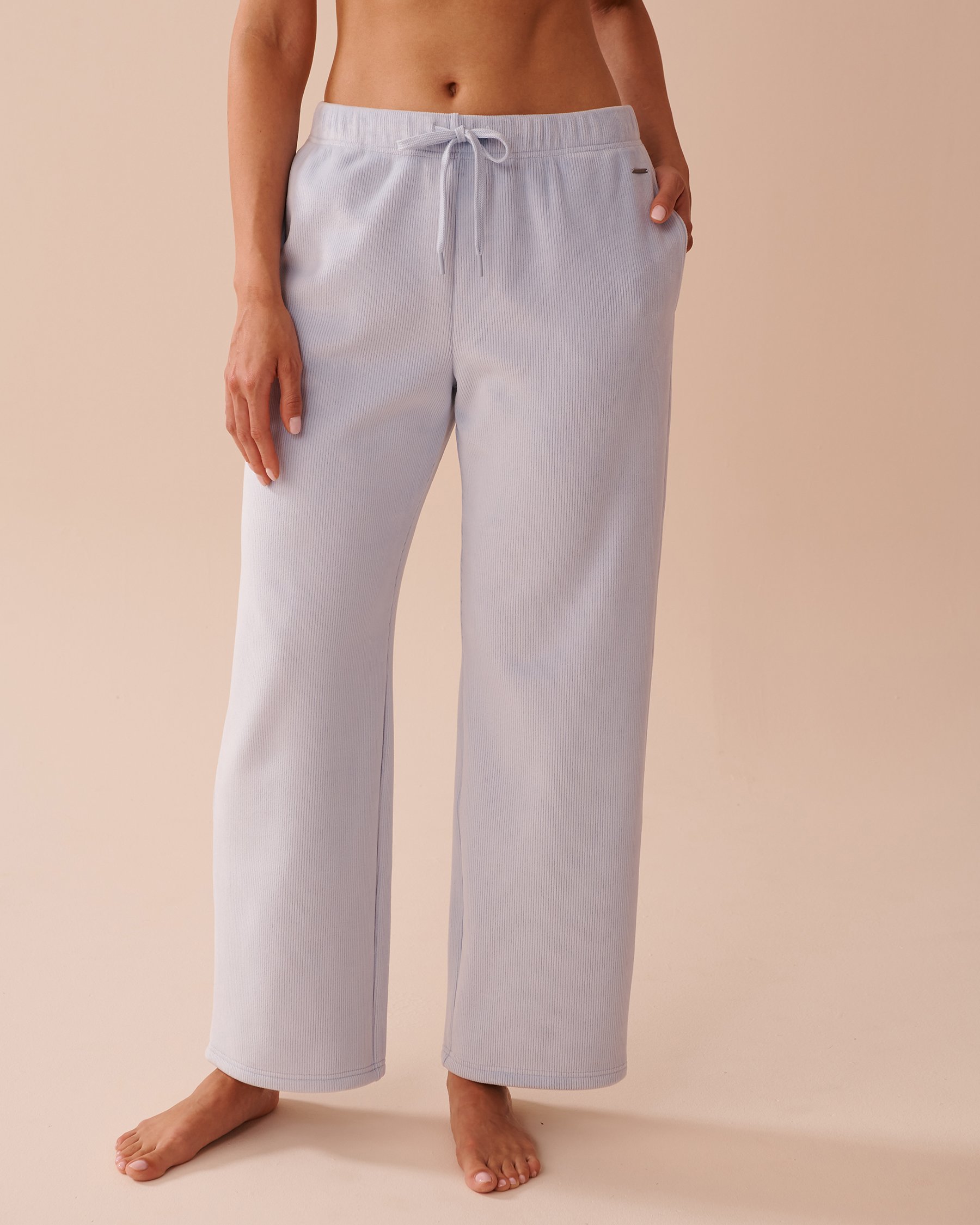 LA VIE EN ROSE Pantalon épais en tissu côtelé Bleu glacé 50200085 - Voir1