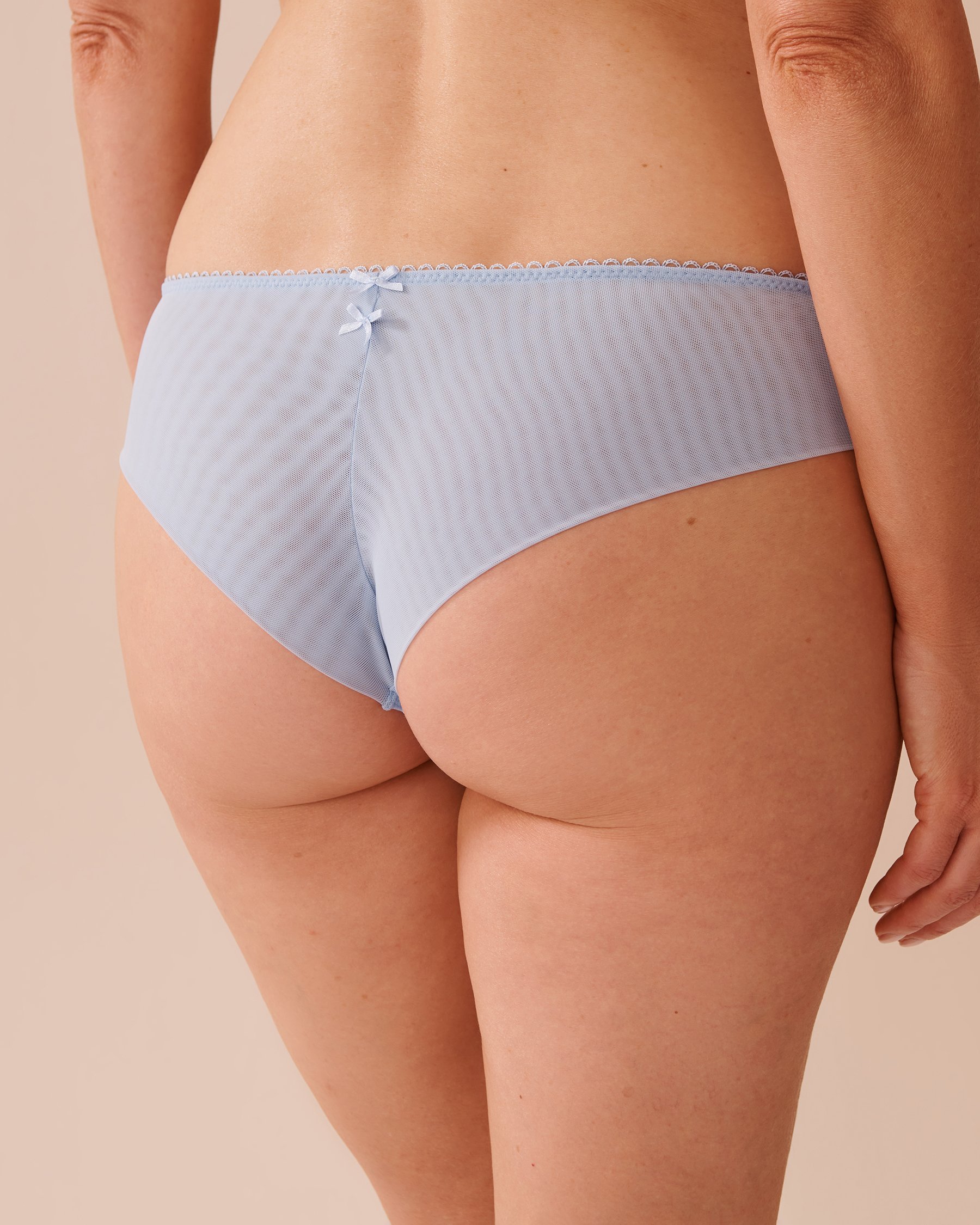LA VIE EN ROSE Culotte cheeky résille brodée Jardin bleu 20300364 - Voir2
