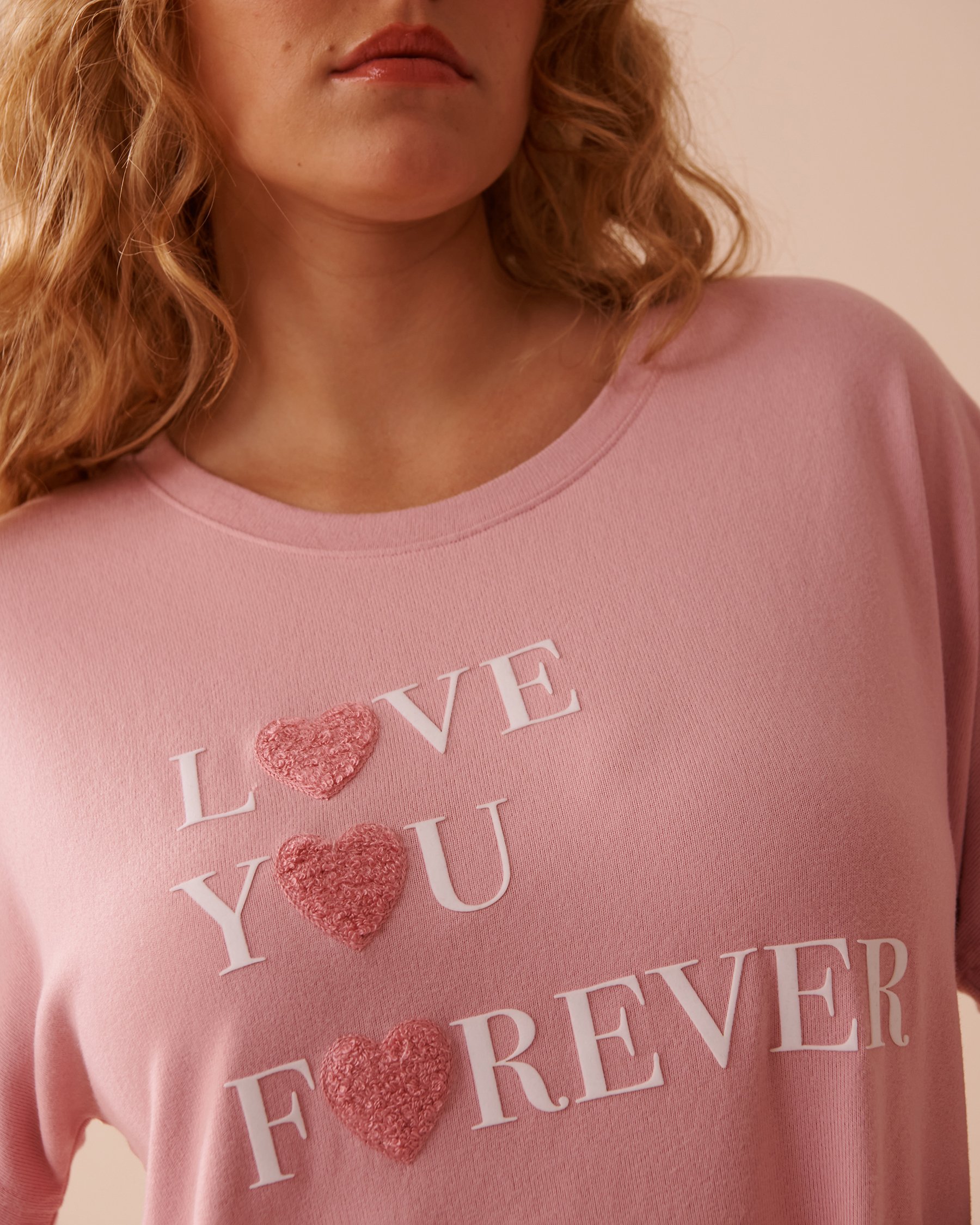 LA VIE EN ROSE T-shirt en fibres recyclées imprimé mots d'amour Rose tendre 40100673 - Voir6