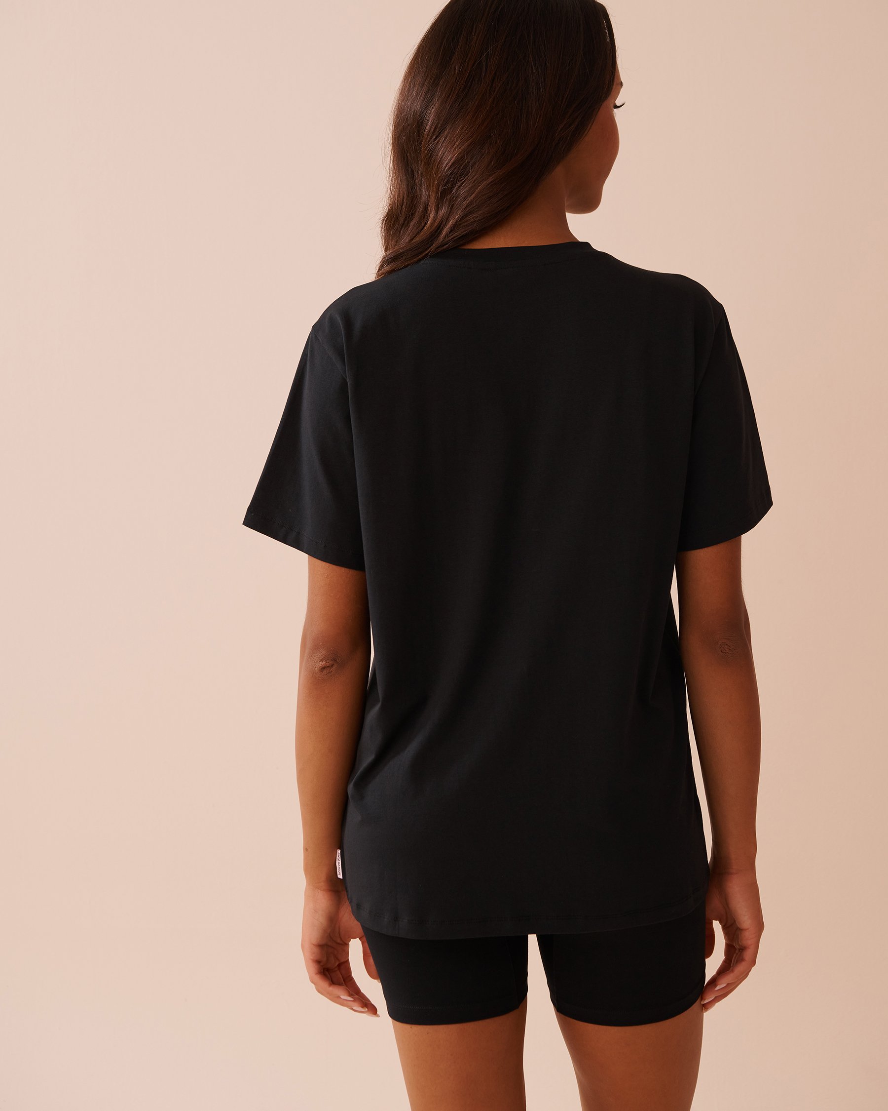 LA VIE EN ROSE T-shirt en coton à poche Noir 40100677 - Voir2