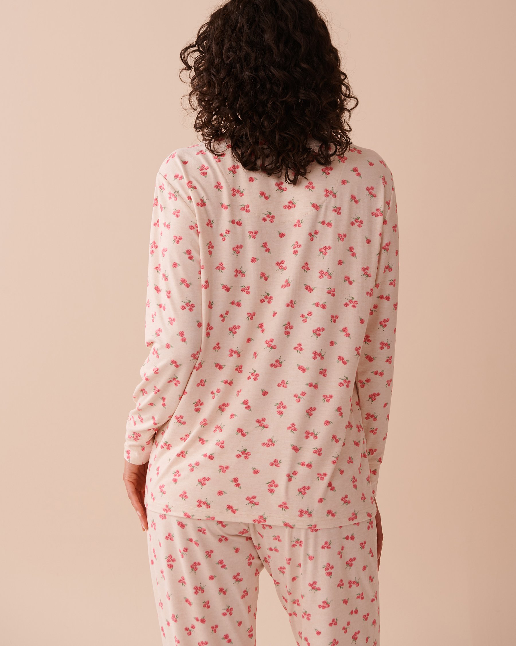 LA VIE EN ROSE Chandail manches longues ultra doux imprimé ourson et rose Avoine/Roses 40100686 - Voir2