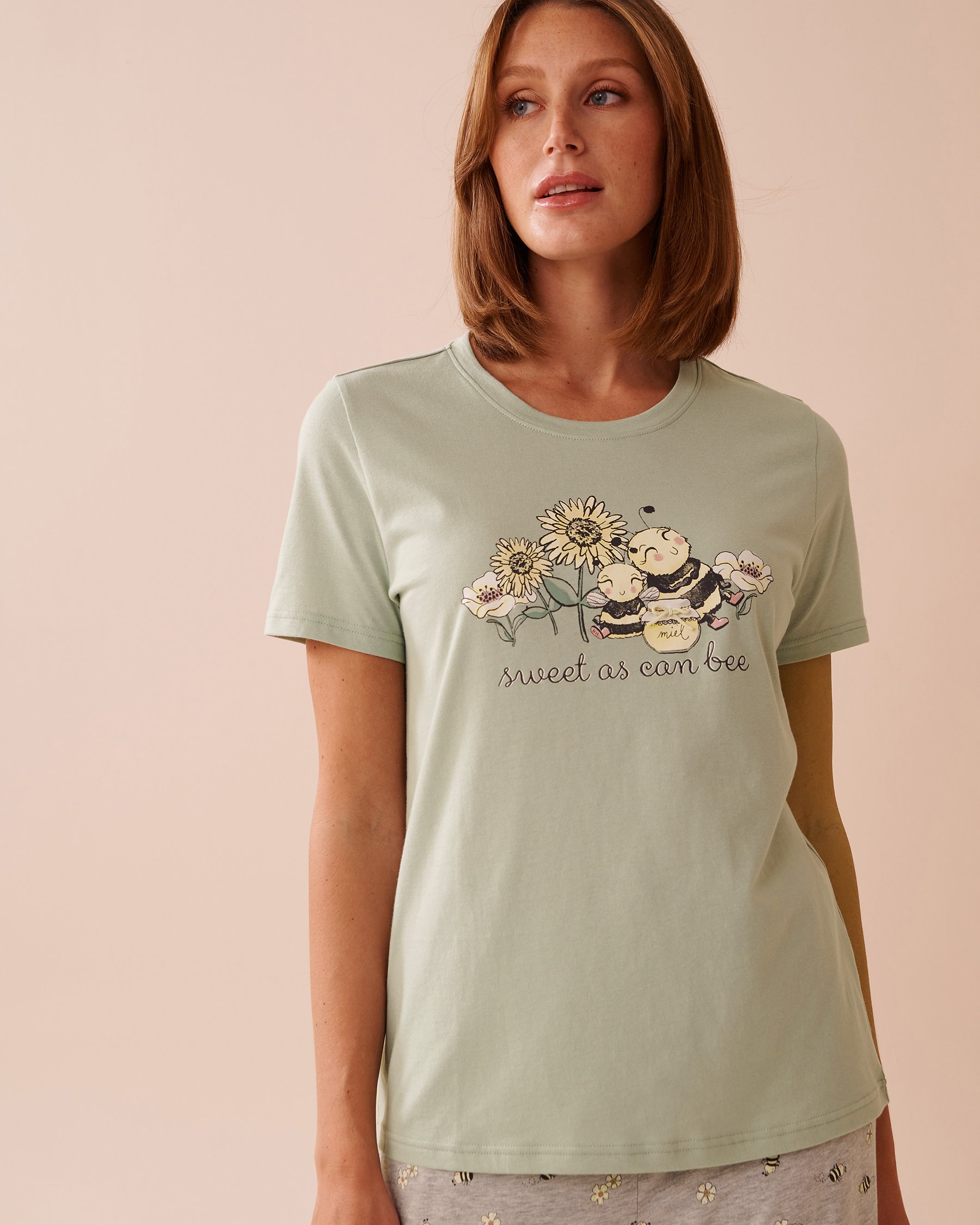 LA VIE EN ROSE T-shirt col rond en coton à imprimé abeille Vert menthe 40100693 - Voir1