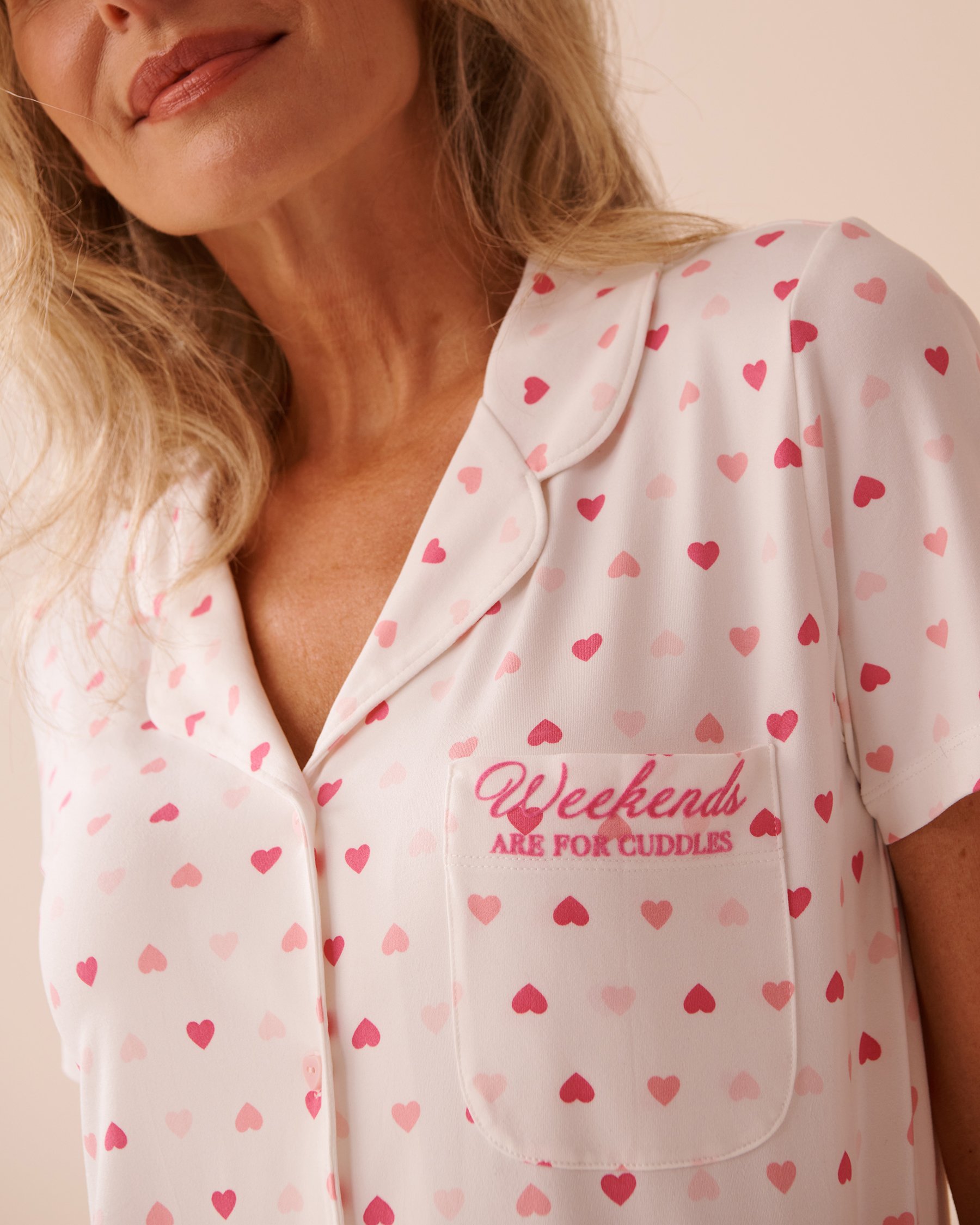 LA VIE EN ROSE Heart Print Super Soft Button-down Shirt White/Pink Hearts 40100689 - View3