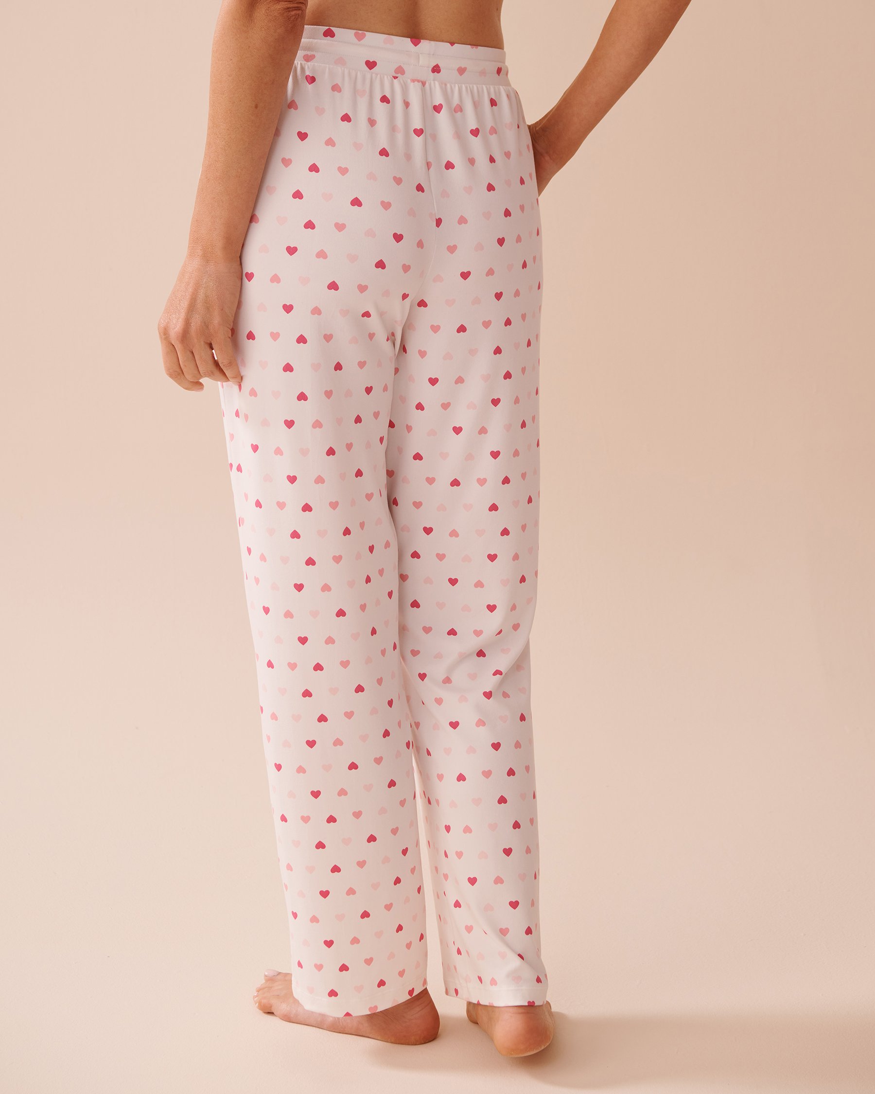 LA VIE EN ROSE Heart Print Super Soft Pajama Pants White/Pink Hearts 40200677 - View2