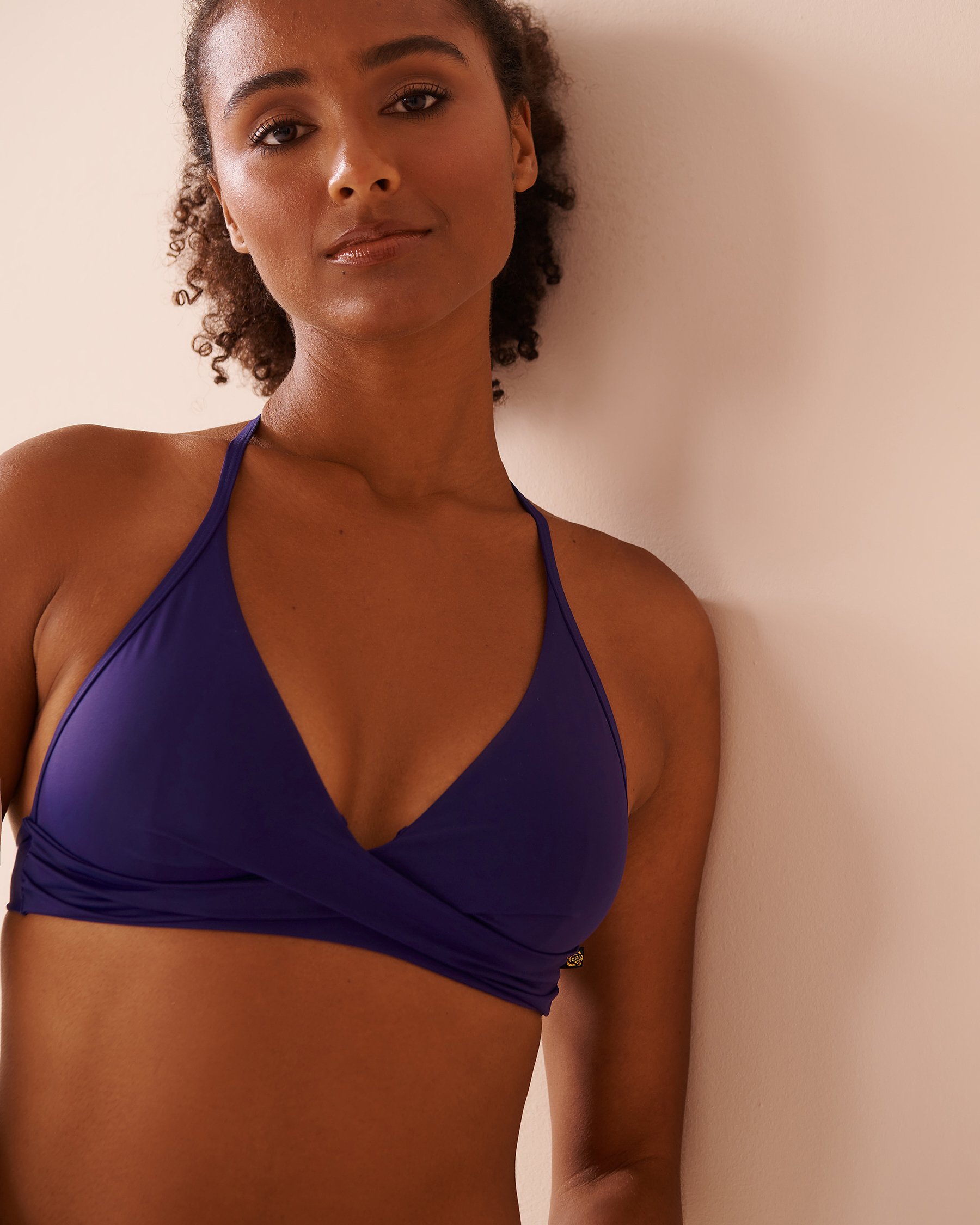 LA VIE EN ROSE AQUA INDIGO Criss-Cross Triangle Bikini Top Indigo 70100688 - View6