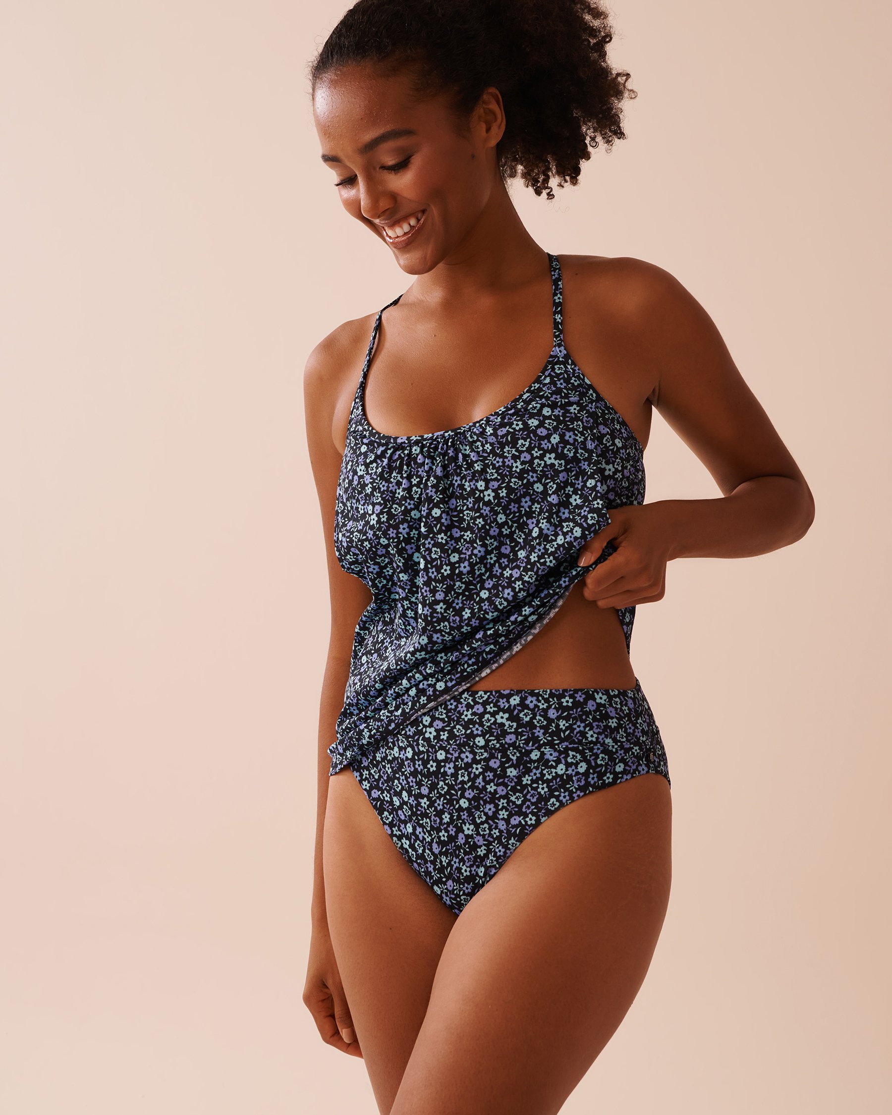 LA VIE EN ROSE AQUA Haut tankini dos nageur en fibres recyclées PERIWINKLE FLOWERS Pervenche en fleurs 70100701 - Voir3