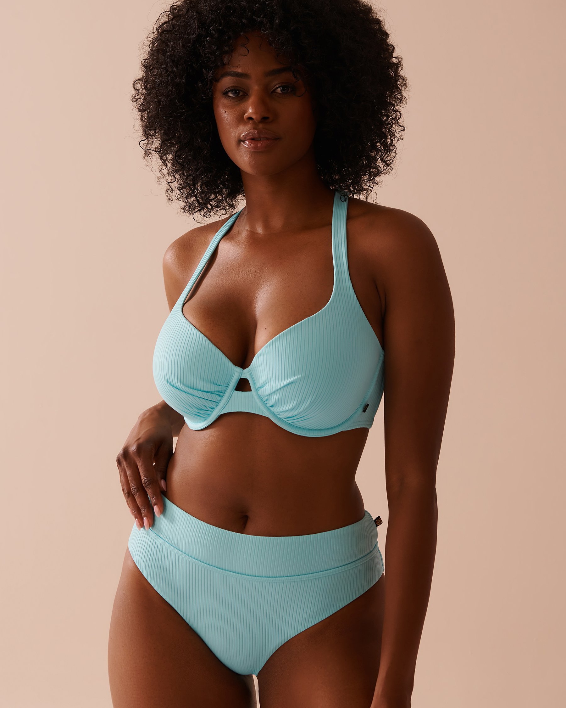 LA VIE EN ROSE AQUA CYAN BLUE Textured Mid Waist Brazilian Bikini Bottom Cyan Blue 70300639 - View3